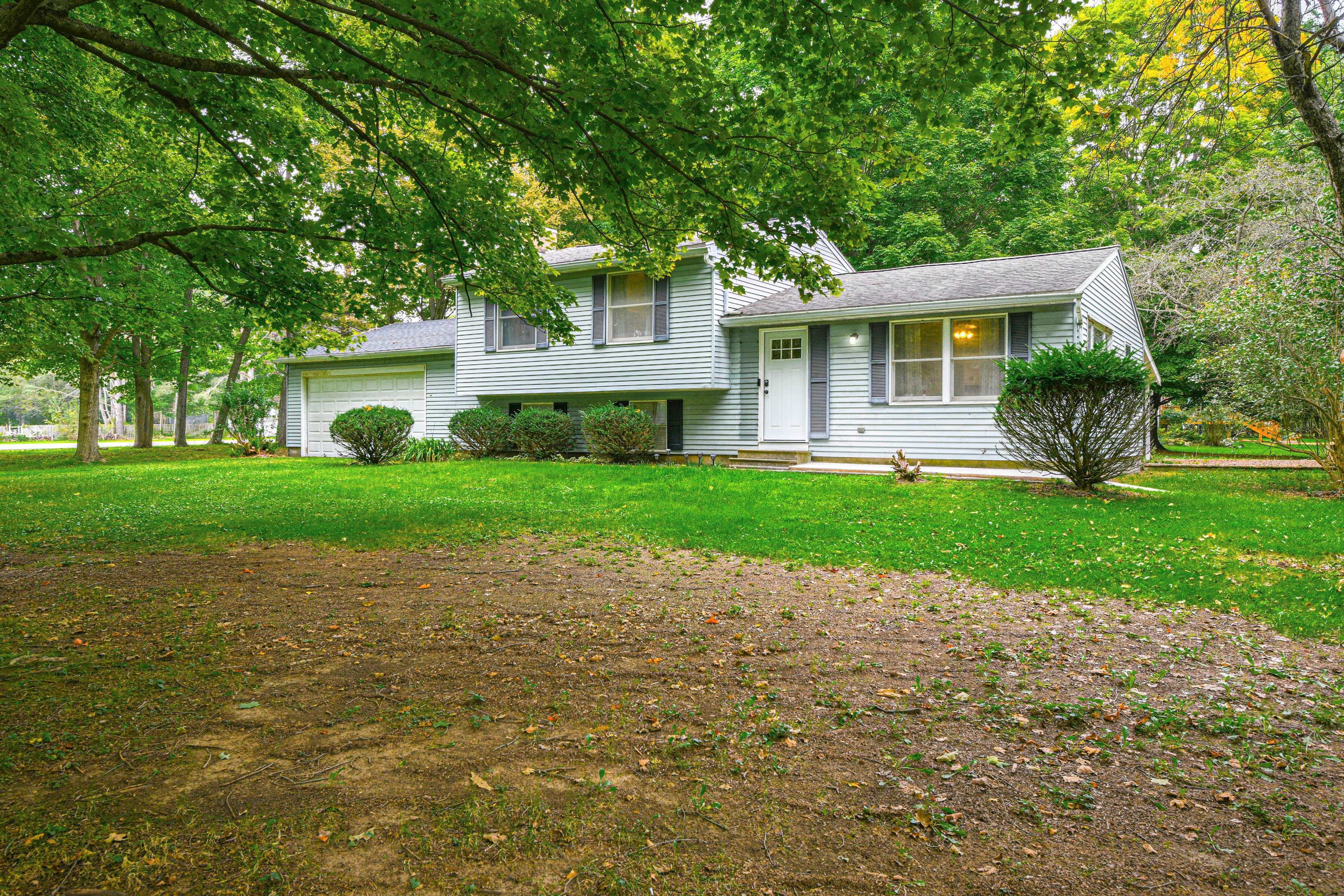 Exterior | Driveway (3 Vehicles) | Addt'l Parking Avaliable