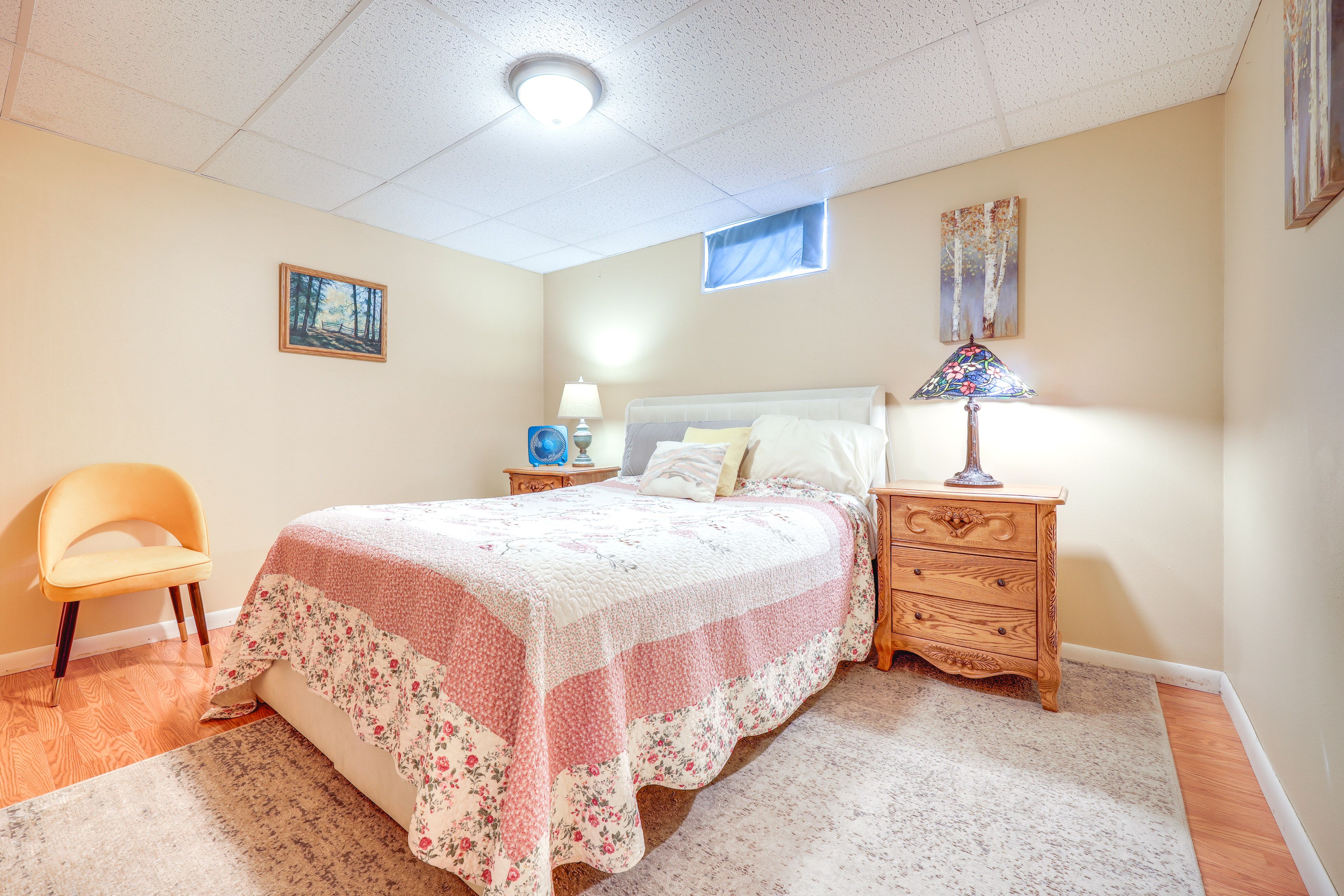 Bedroom 3 | Queen Bed | Basement Floor