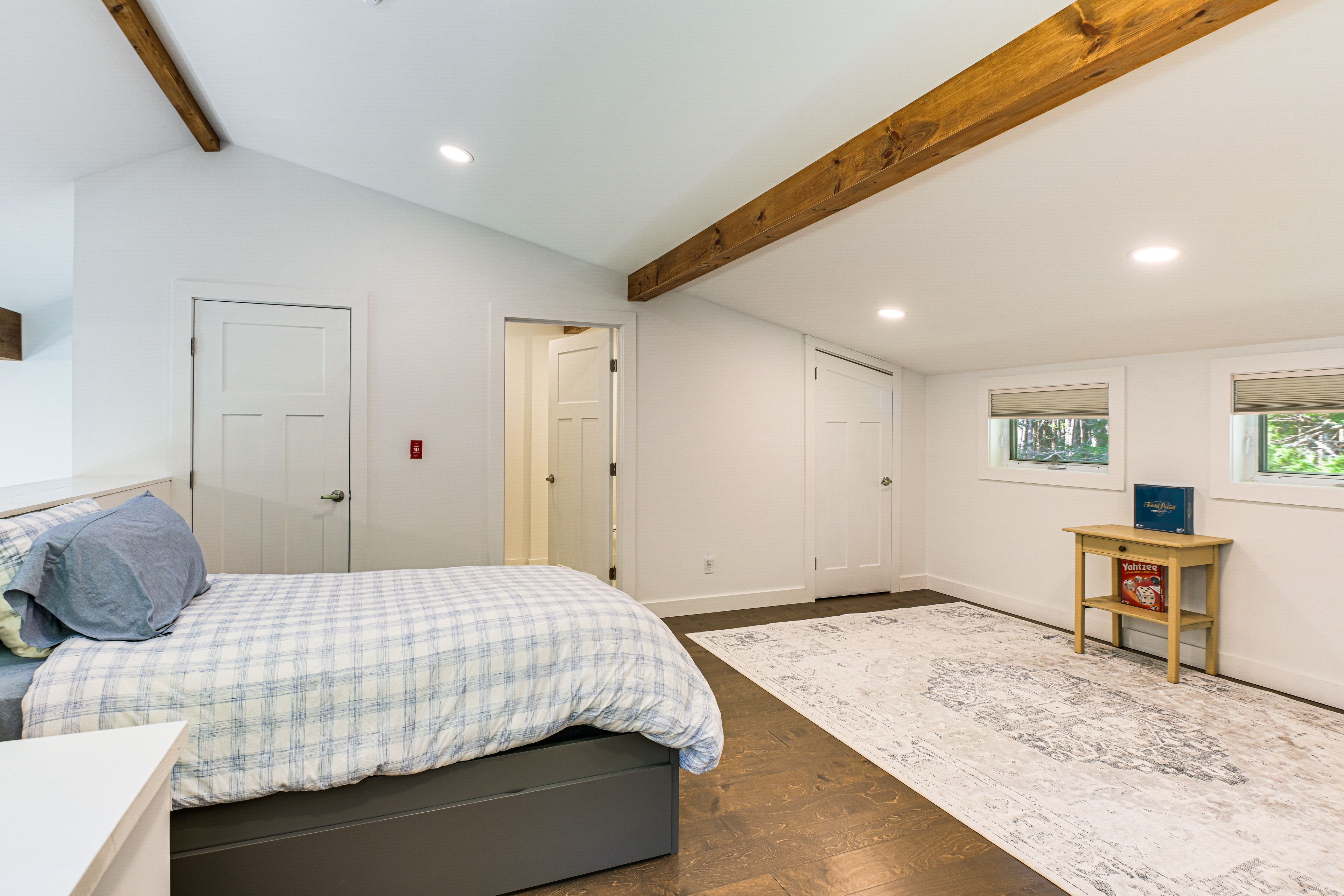 Loft | 2 Twin Beds w/ Twin Trundles | Top Floor