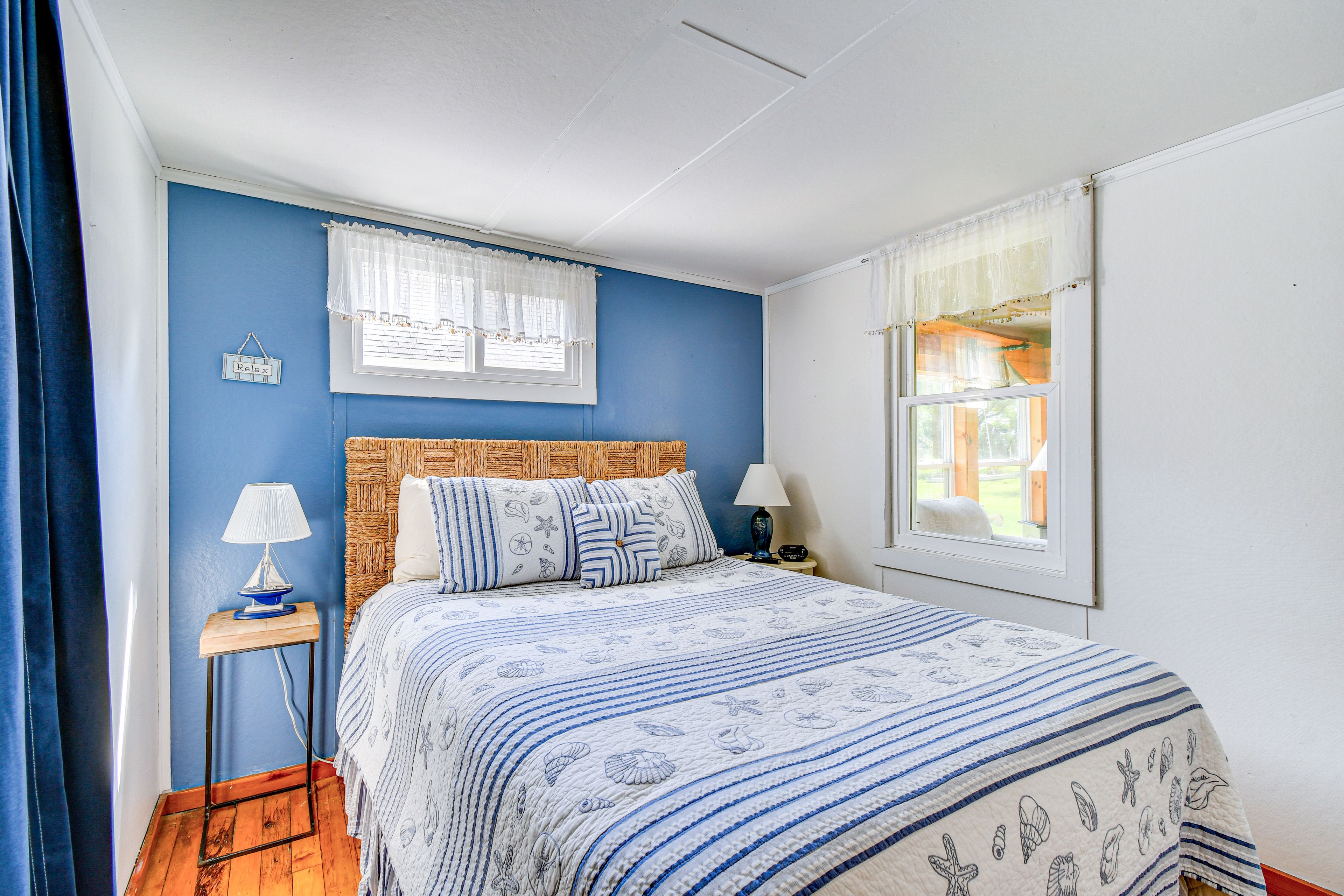 Bedroom 1 | Queen Bed | Linens Provided