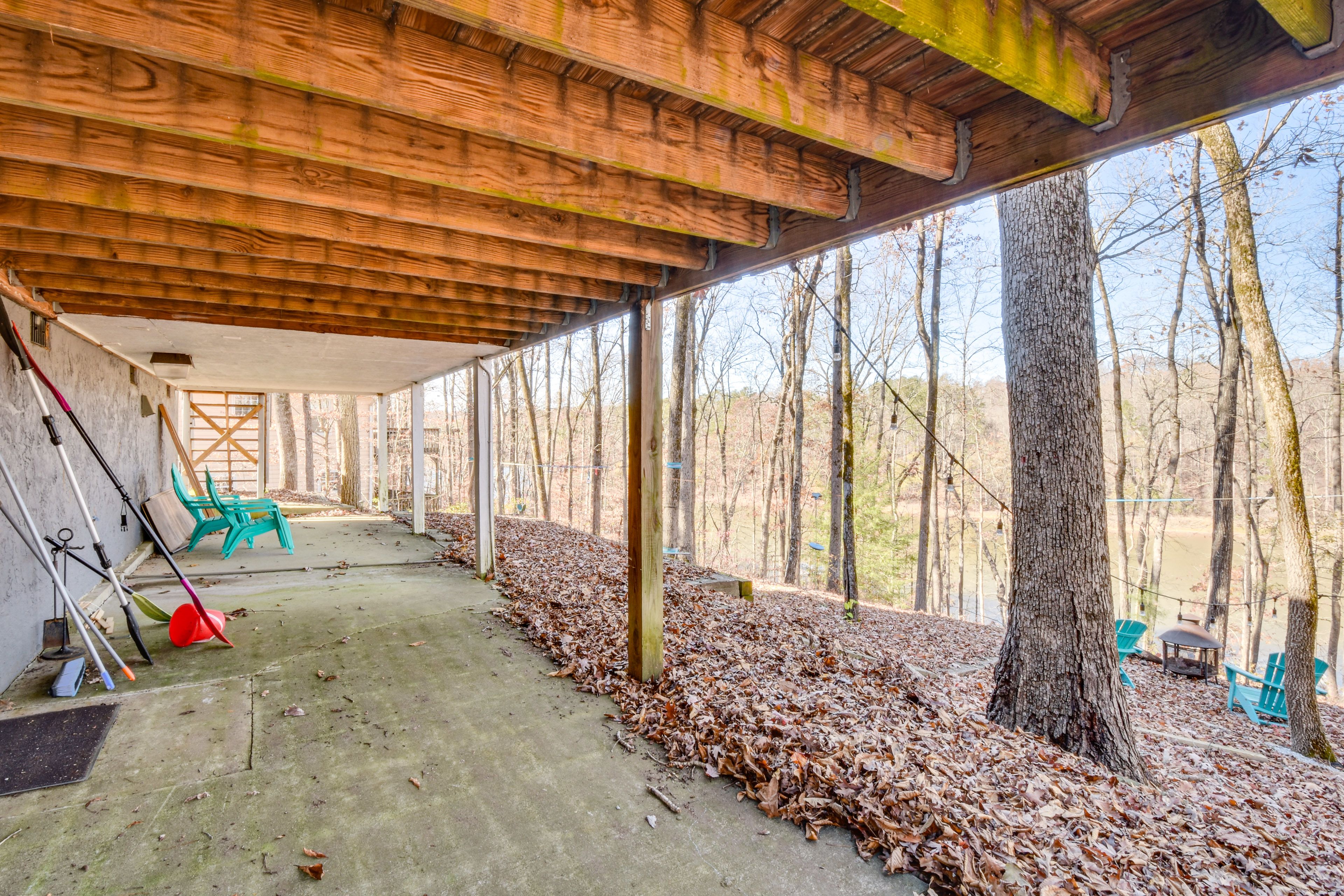 Private Yard | Wood-Burning Fire Pit (Wood Not Provided)