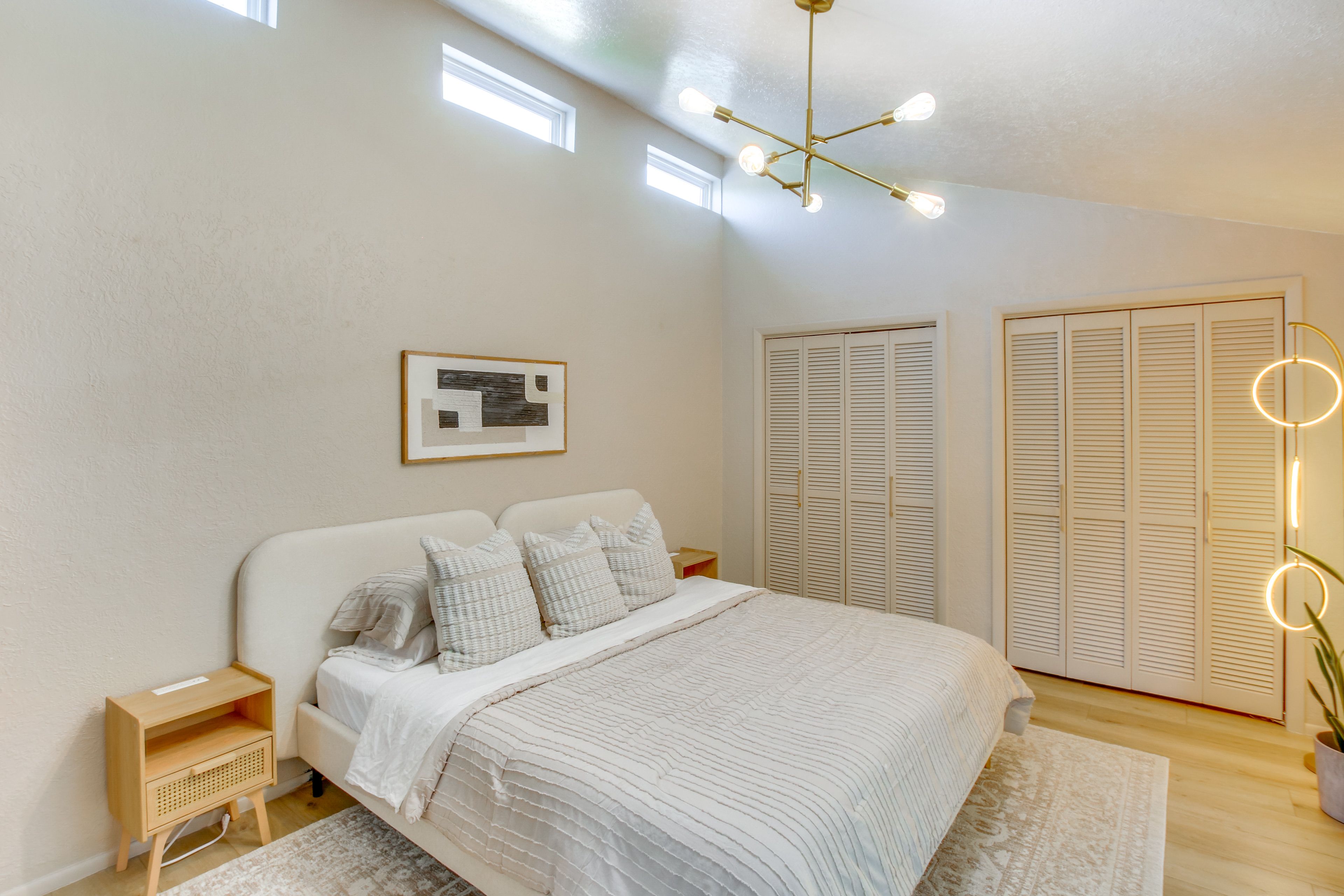 Bedroom 1 | 2nd Floor | King Bed