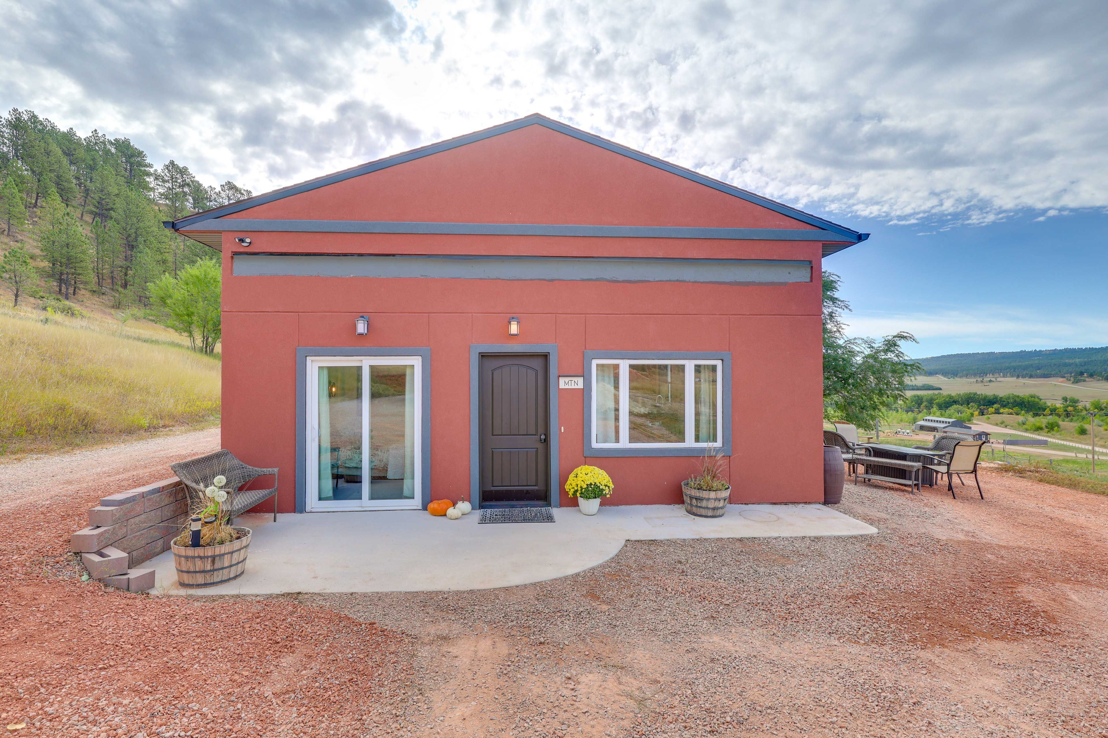 Property Exterior | Black Hills Views