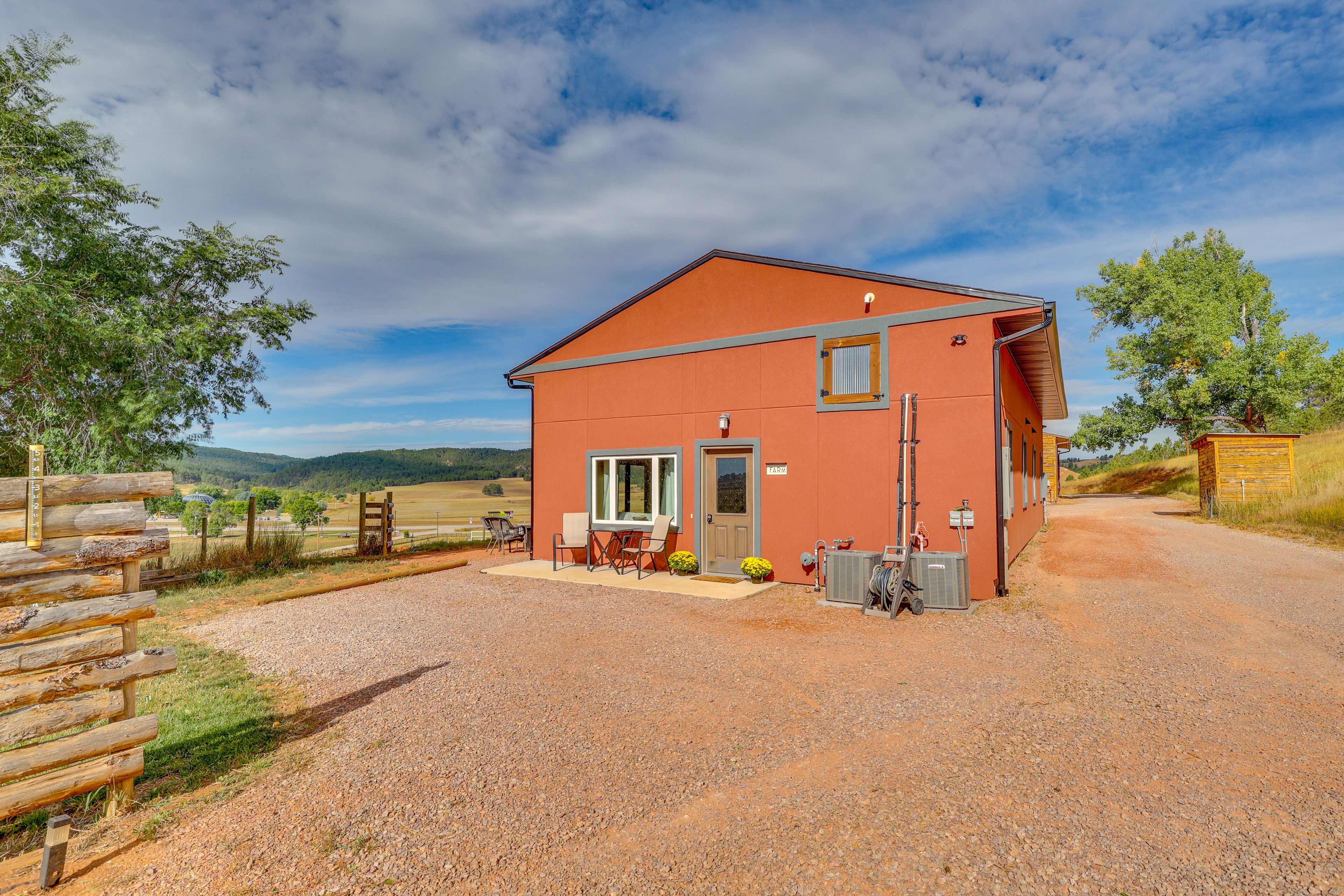 Property Exterior | Black Hills Views