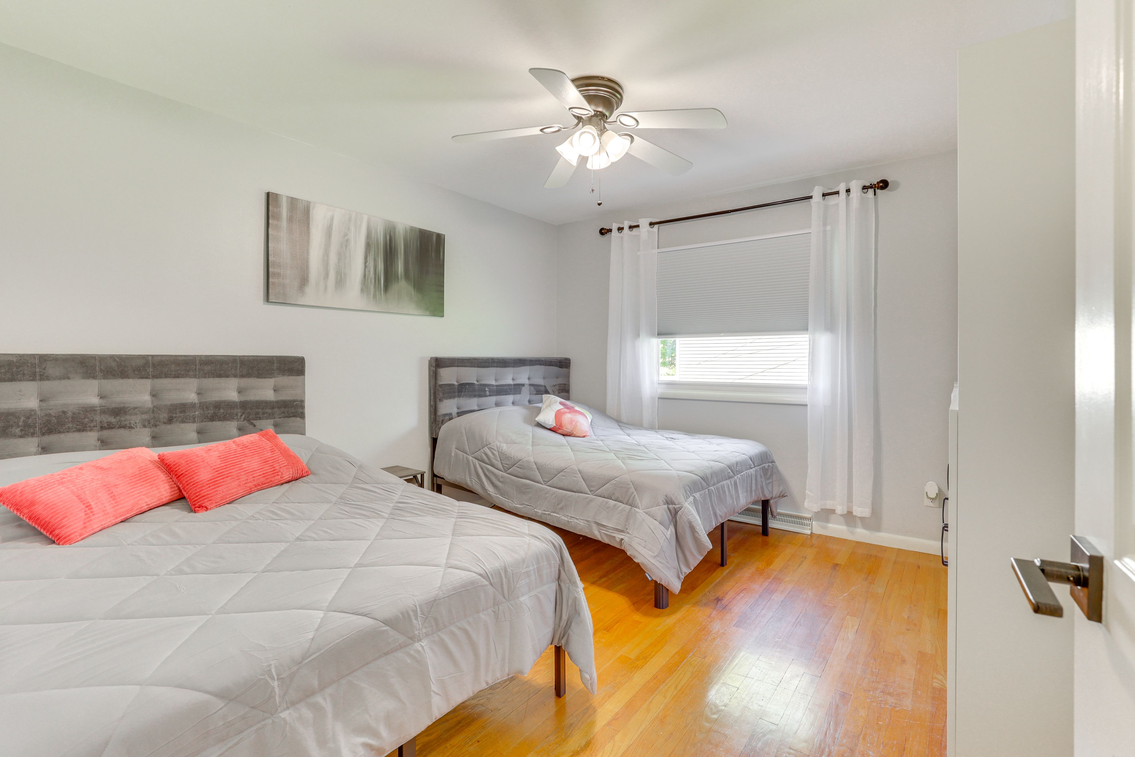 Bedroom 3 | 2 Full Beds | Main Floor