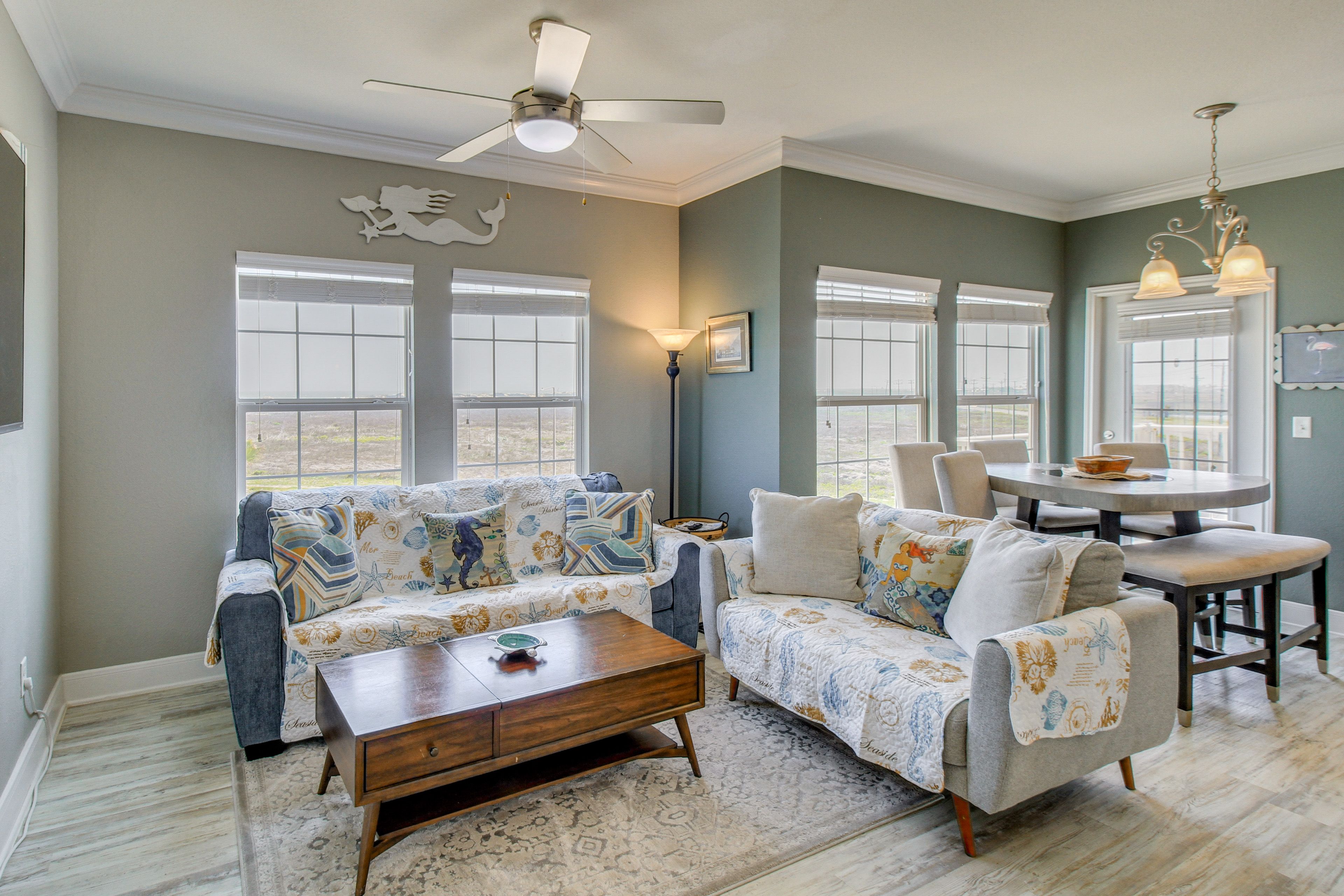 Corpus Christi Vacation Rental | 2BR | 2BA | 974 Sq Ft