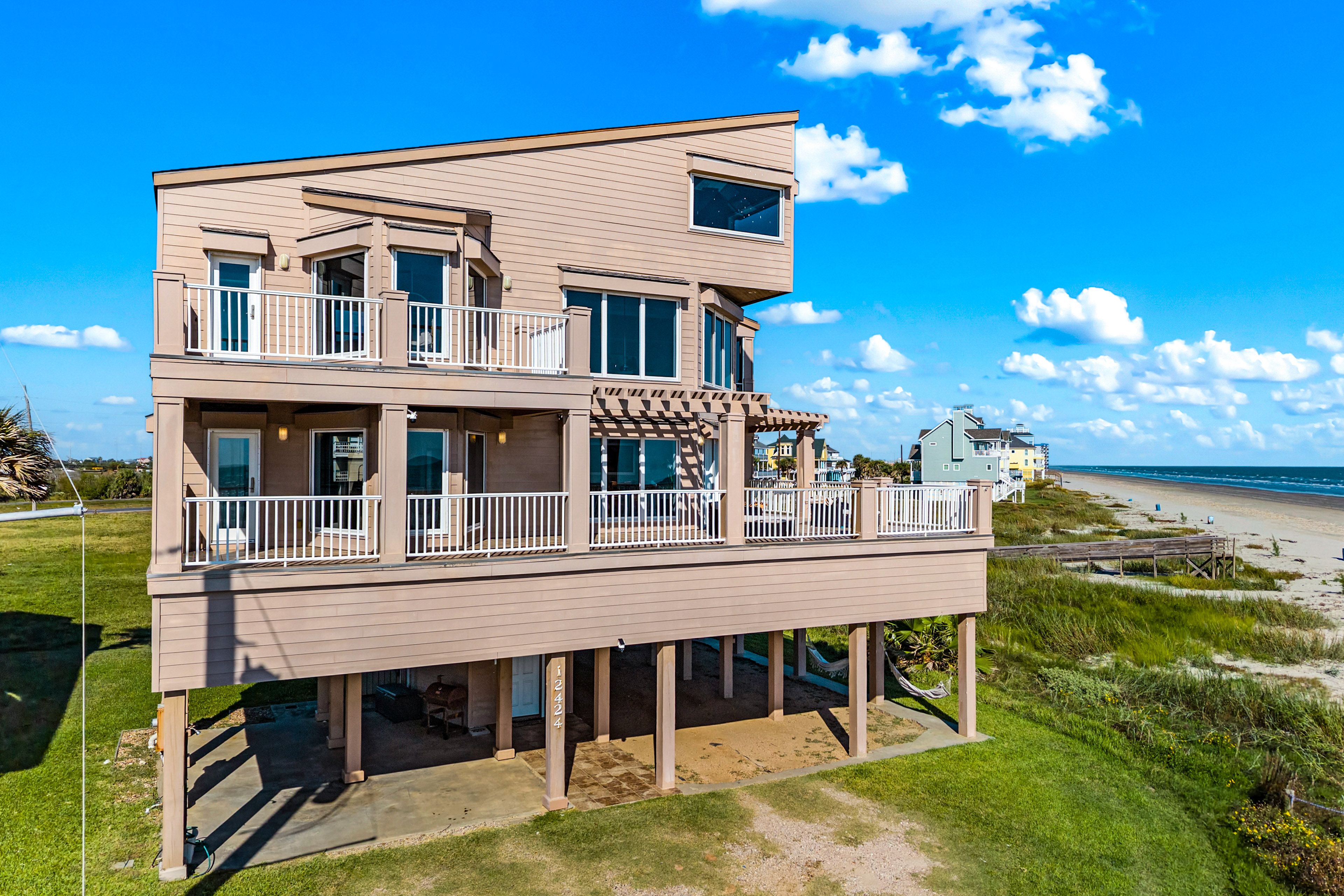 Galveston Vacation Rental | 5BR | 3BA | 2,587 Sq Ft | Stairs to Enter