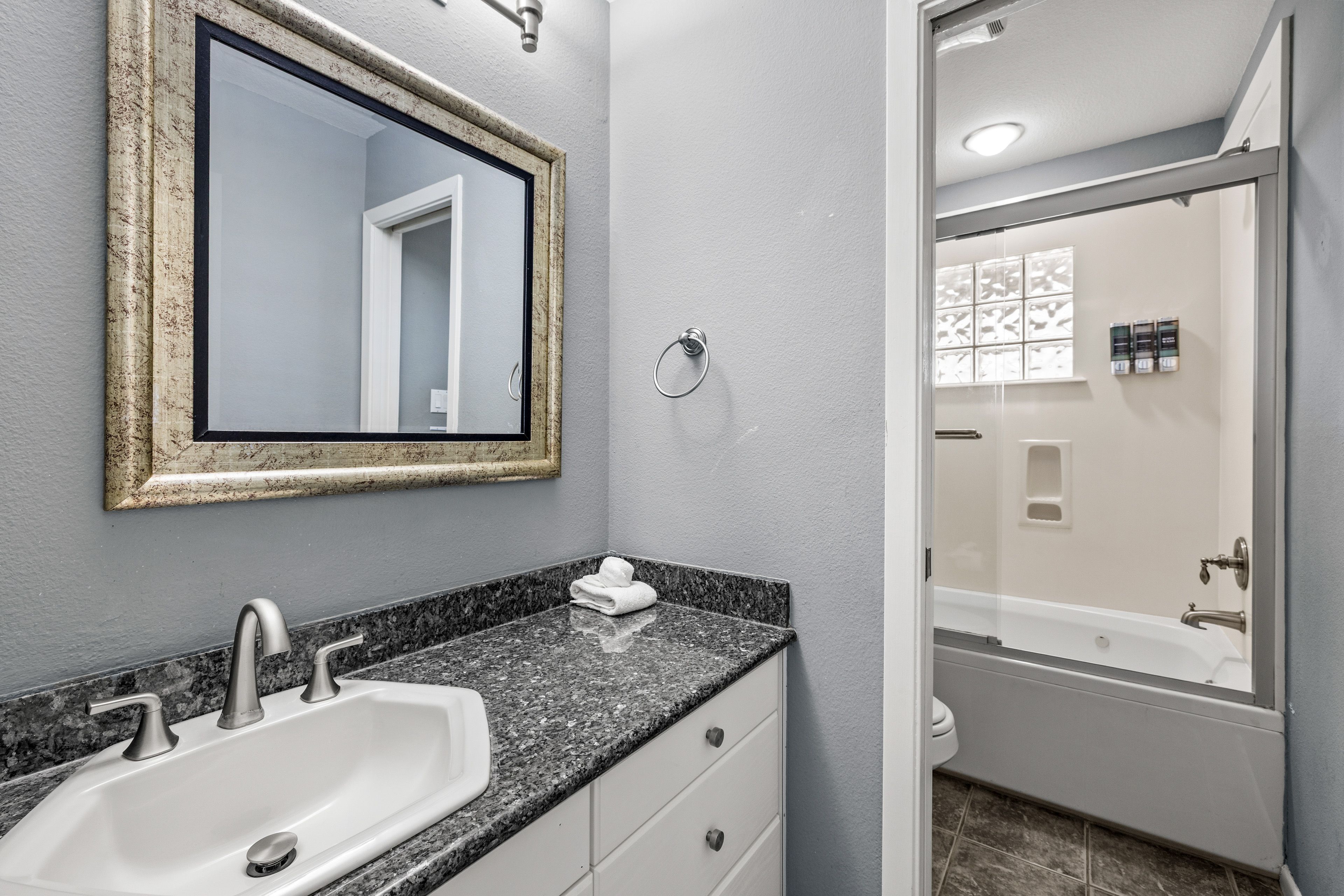 Bathroom | Complimentary Toiletries | Towels Provided | 1st Floor