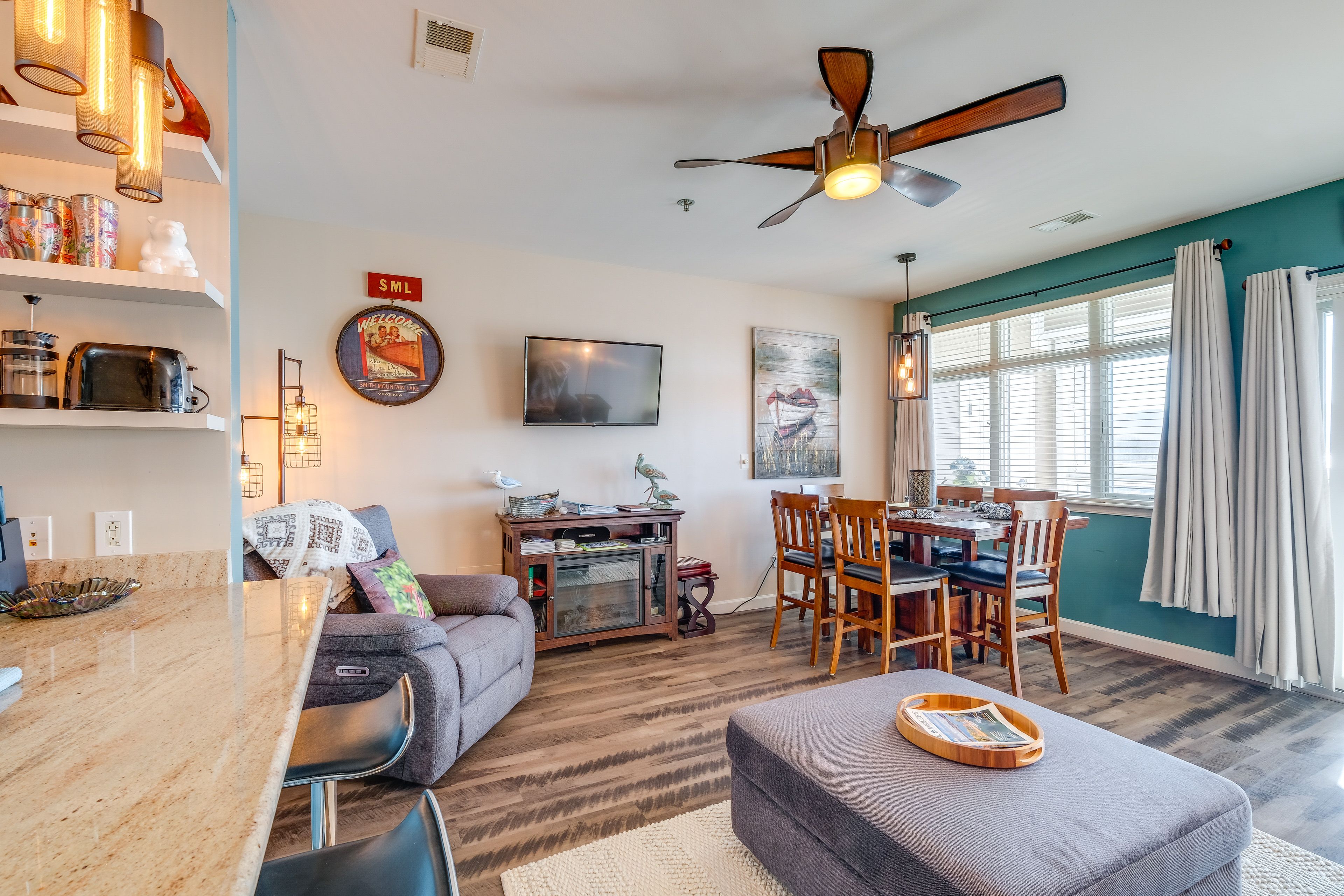 Living & Dining Room