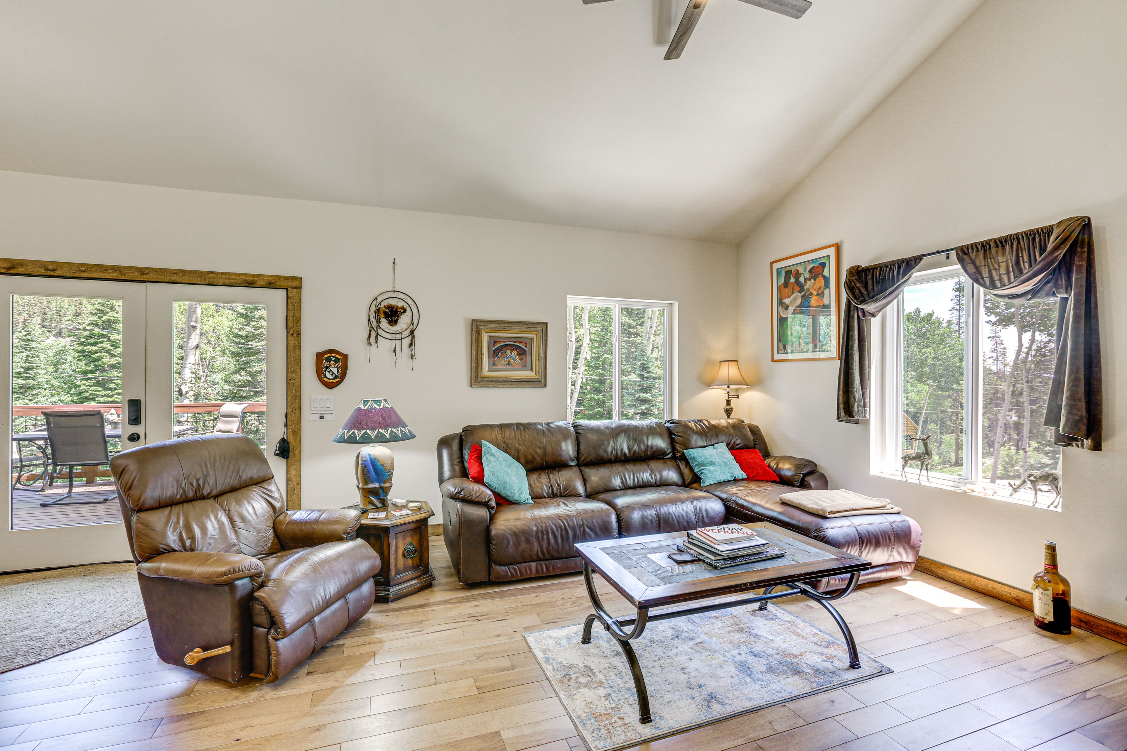 Living Area | Smart TV | Electric Fireplace | Piano | Board Games