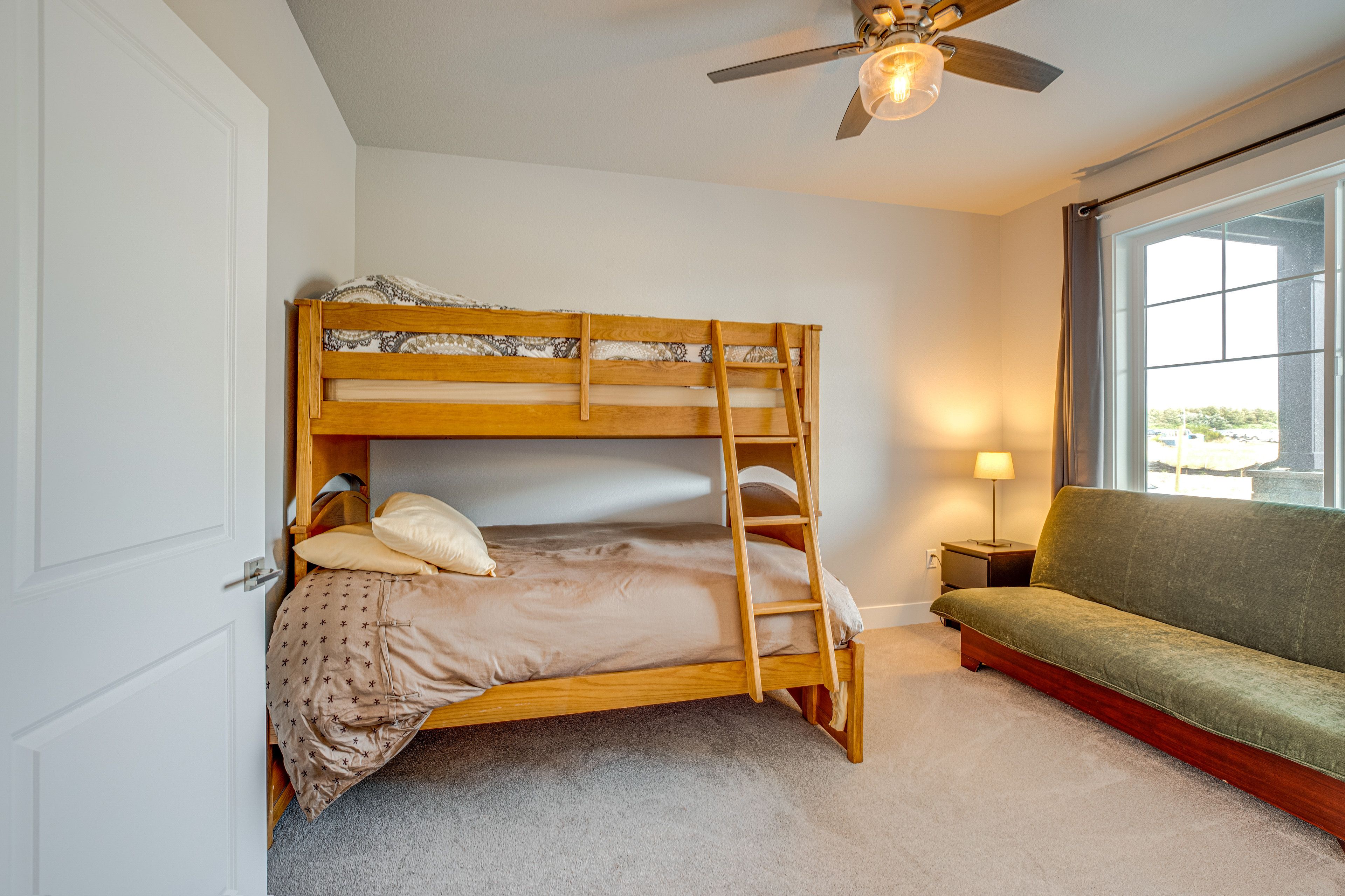 Bedroom 4 | Twin/Queen Bunk Bed | Half Bath | 1st Floor