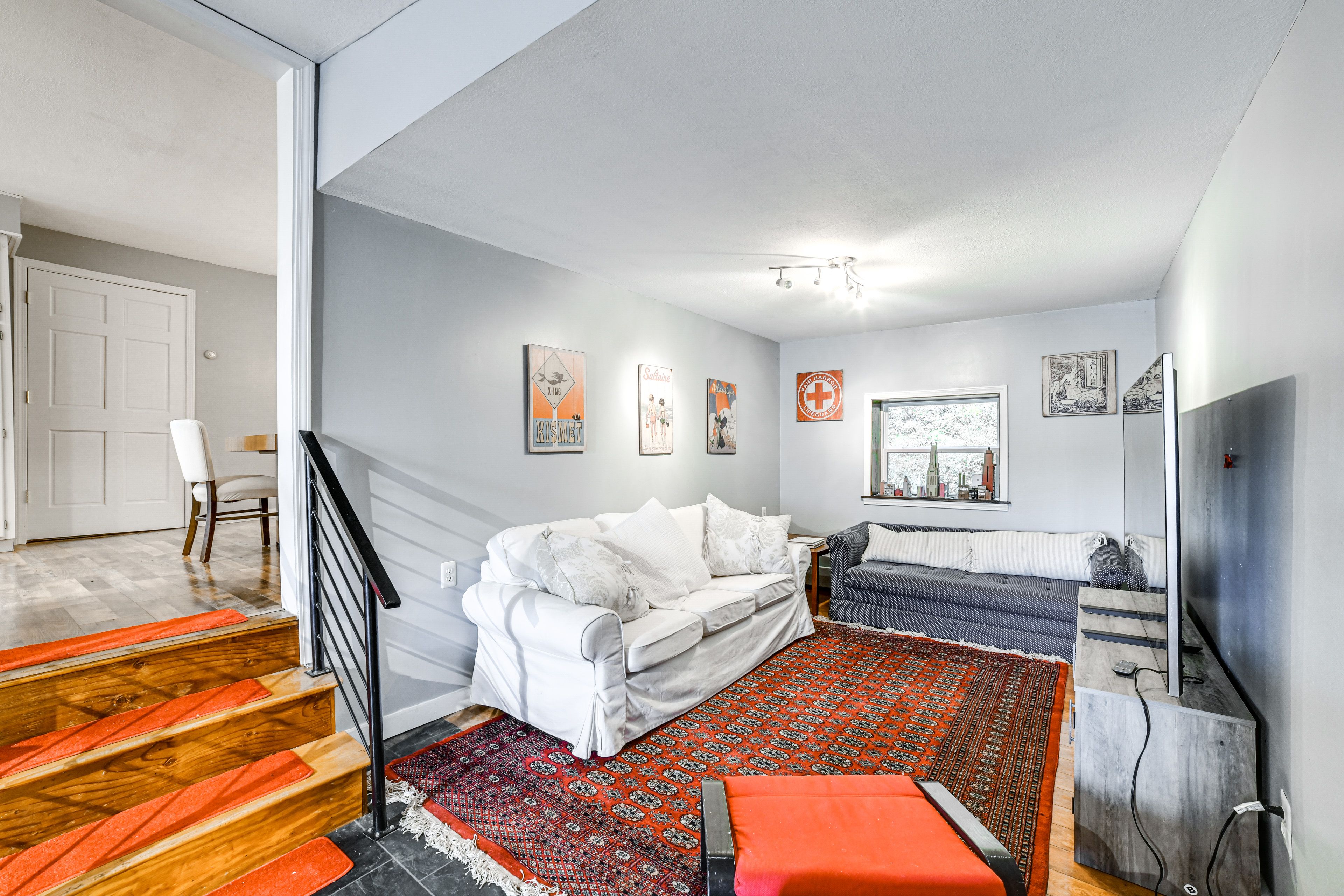 Living Room | Smart TV | 2 Sleeper Sofas
