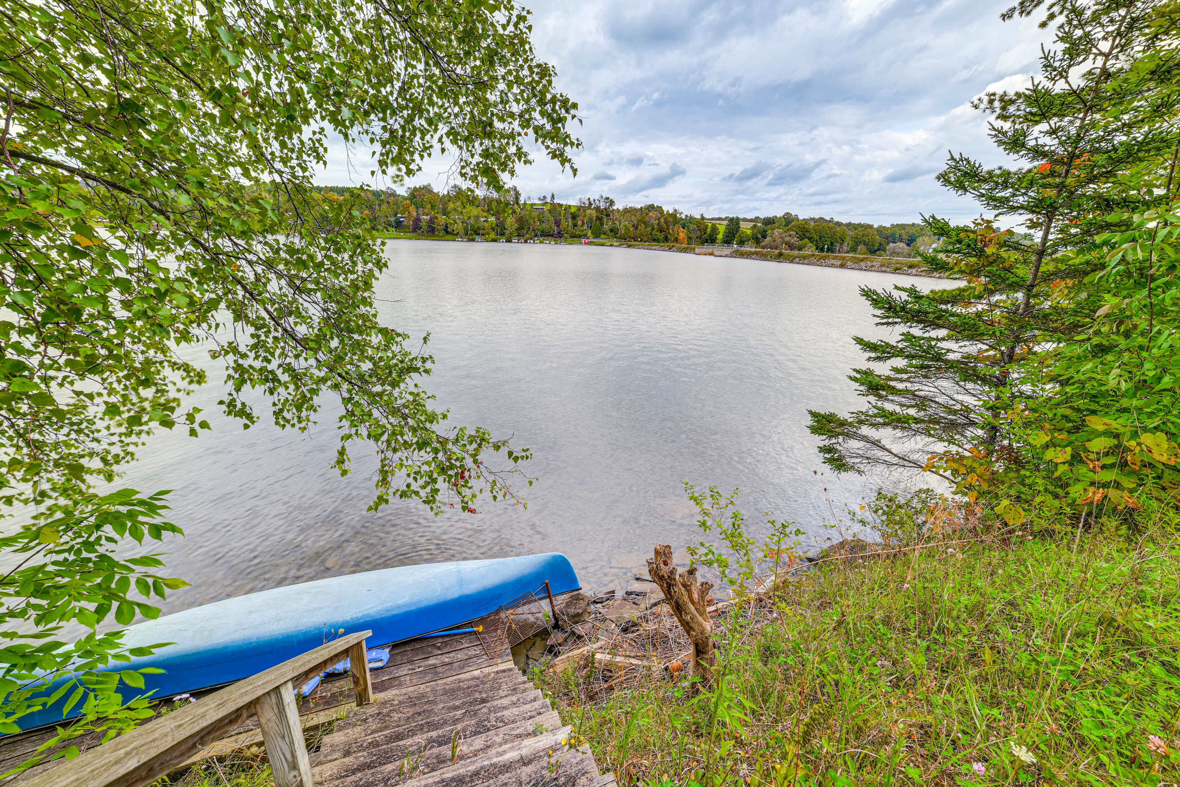 Private Dock | Kayaks | Life Vests