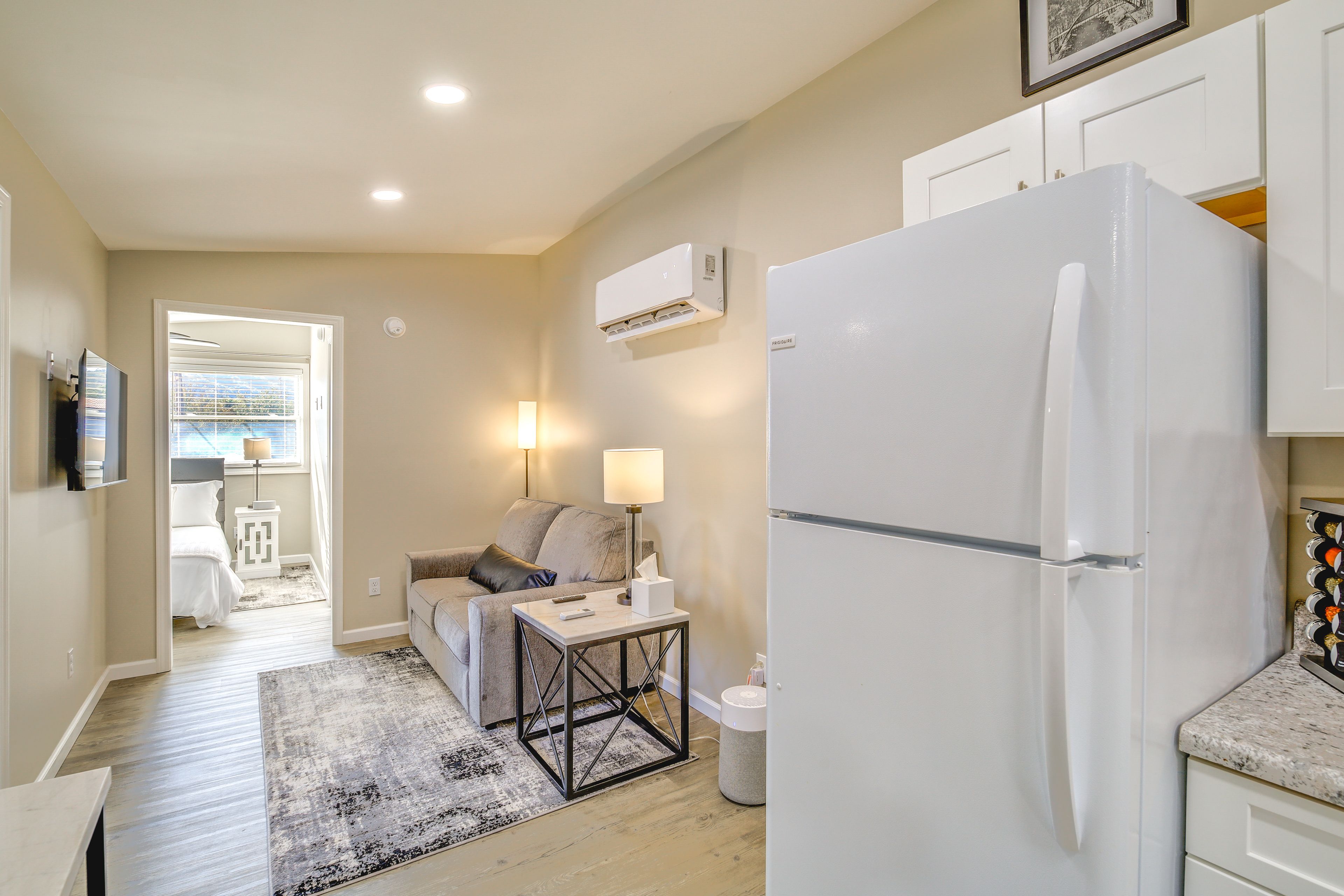 Living Room | Central A/C & Heating