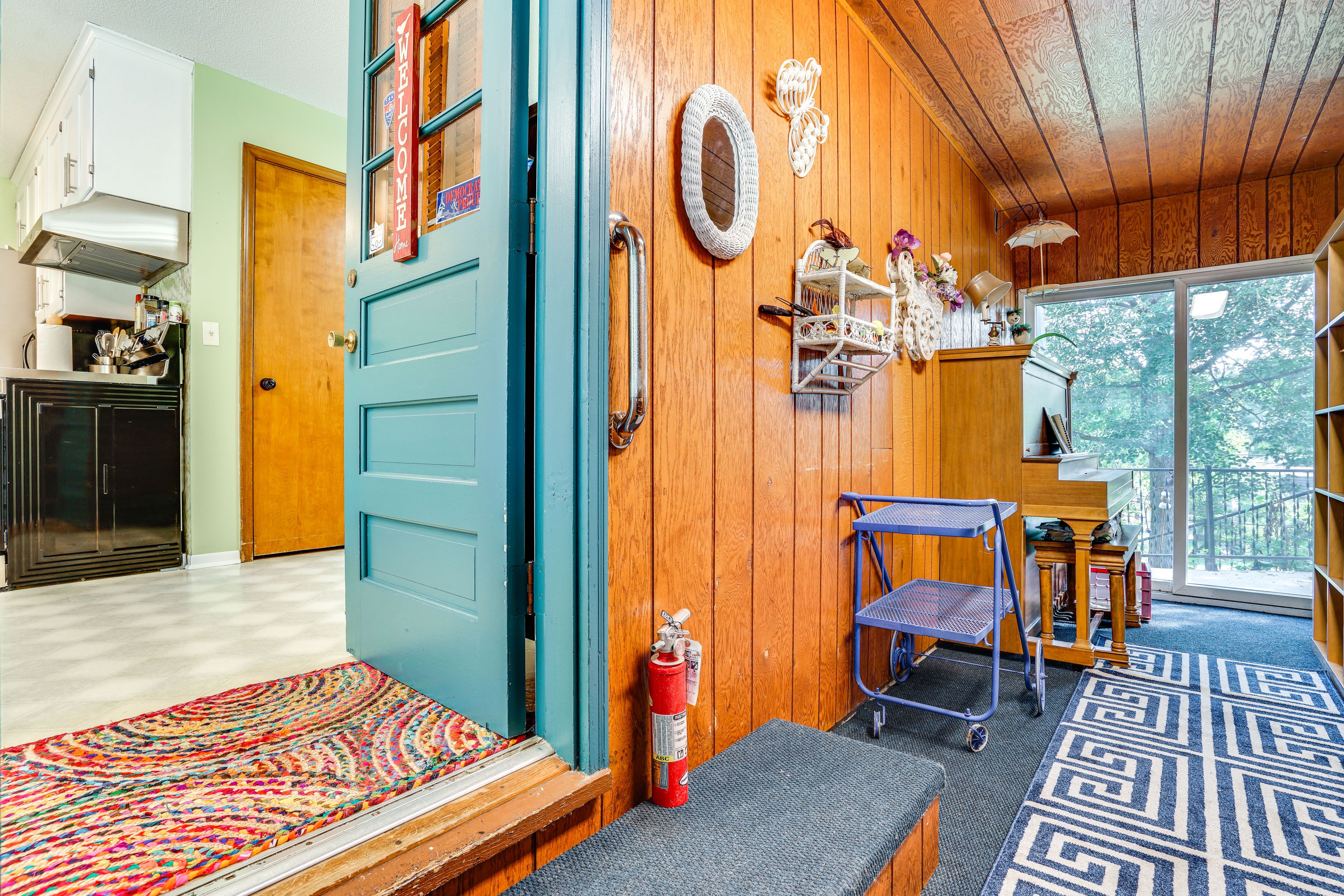 Mudroom | Steps to Enter