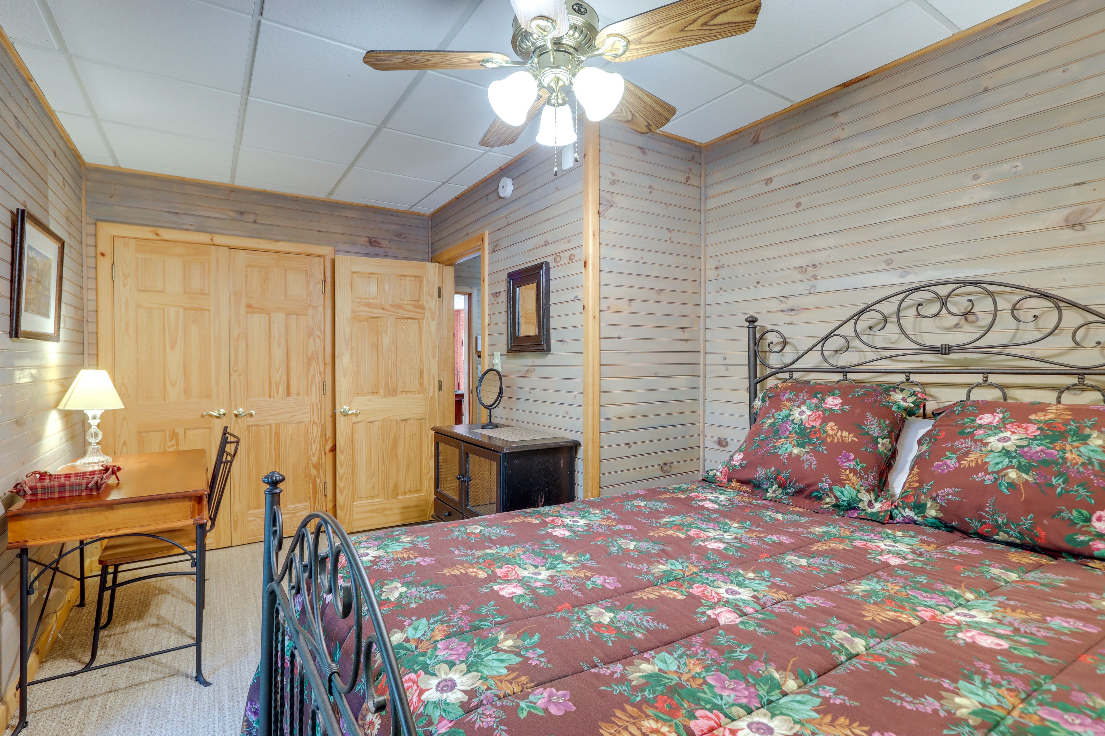 Bedroom 2 | Queen Bed | Workstation | Deck Access | Basement Level
