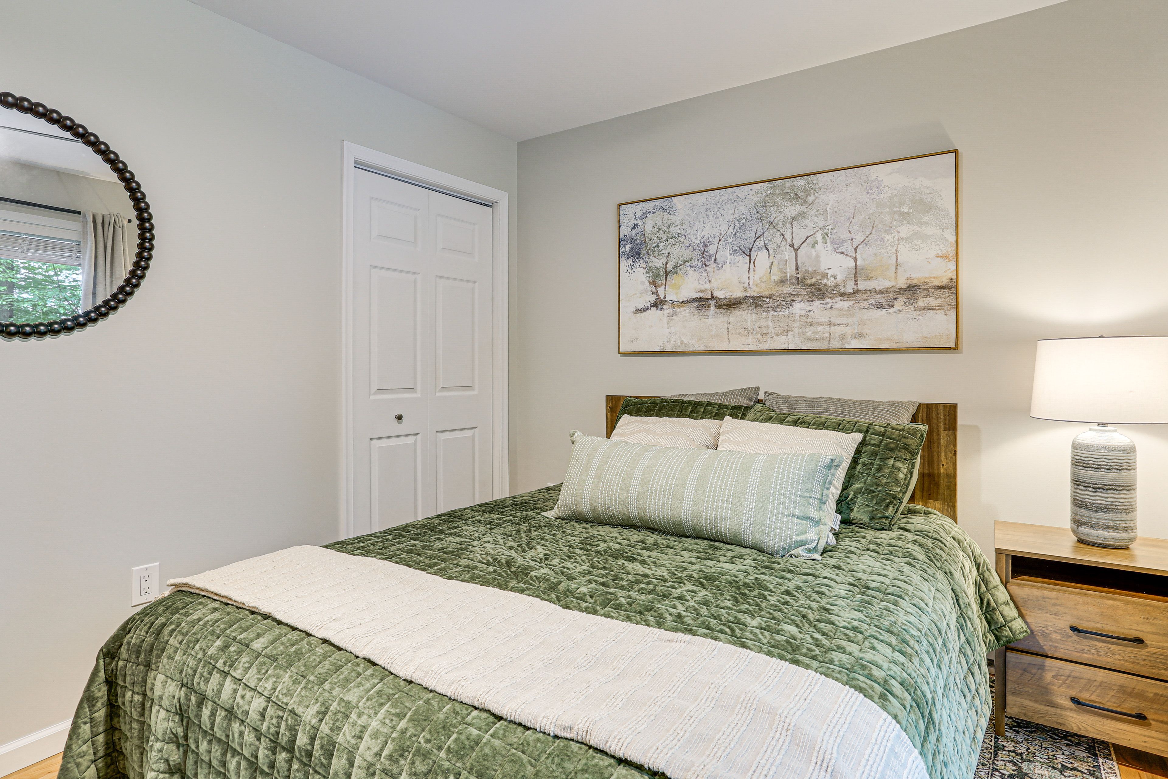 Bedroom 2 | Full Bed | 2nd Floor | Linens Provided