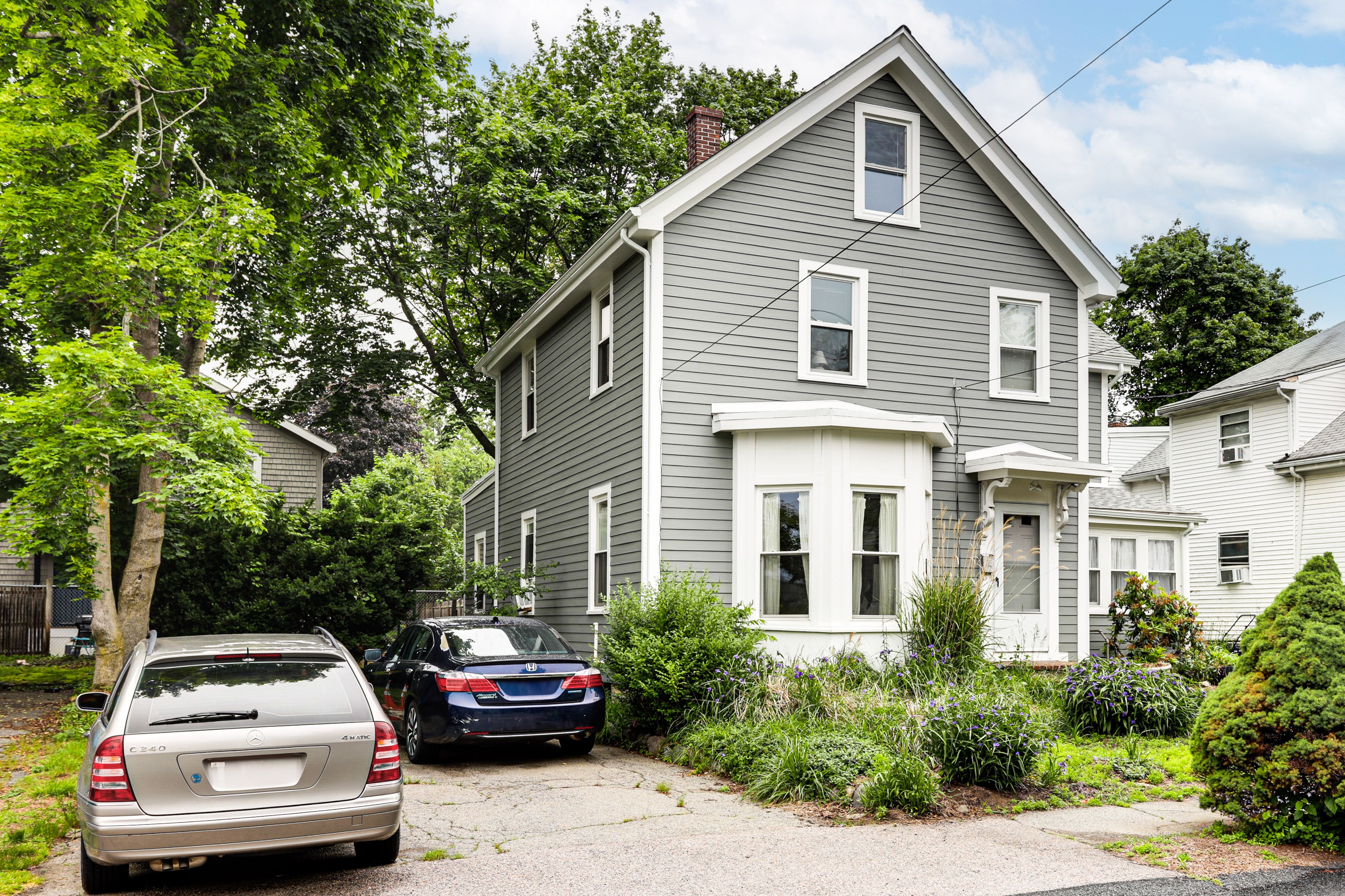 Parking | Shared Driveway (2 Vehicles) | Free Street Parking