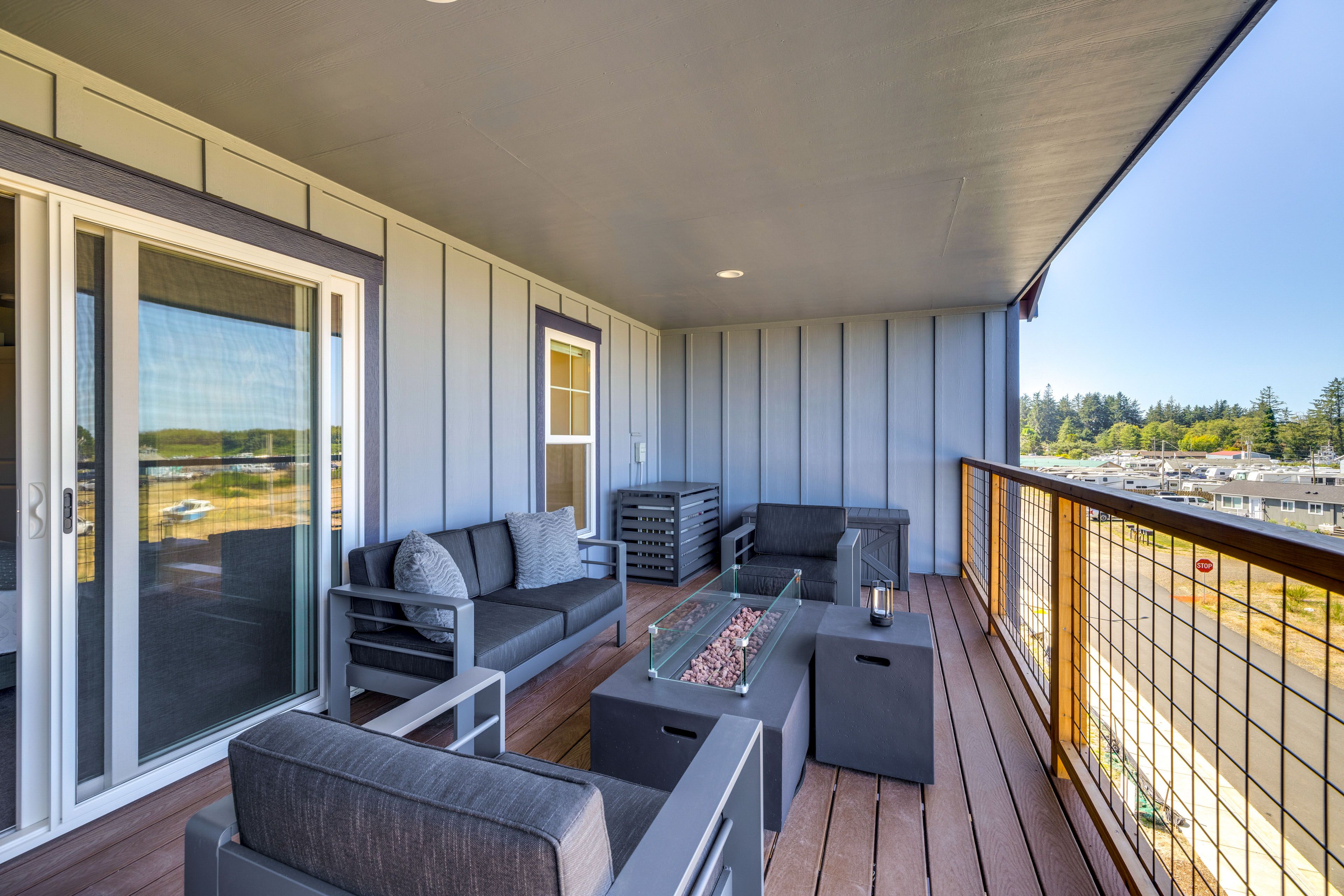 3rd-Floor Balcony | Fire Pit Table