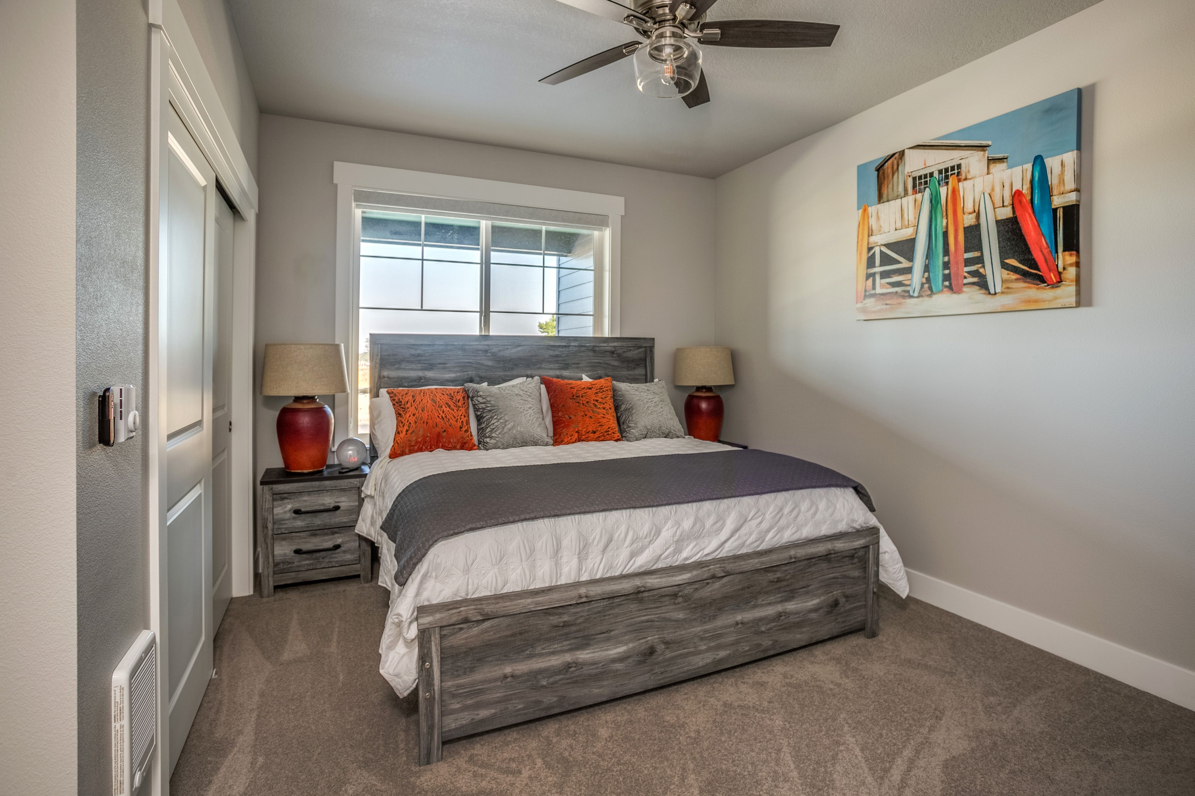 Bedroom 4 | 1st Floor | King Bed | Smart TV | Linens Provided