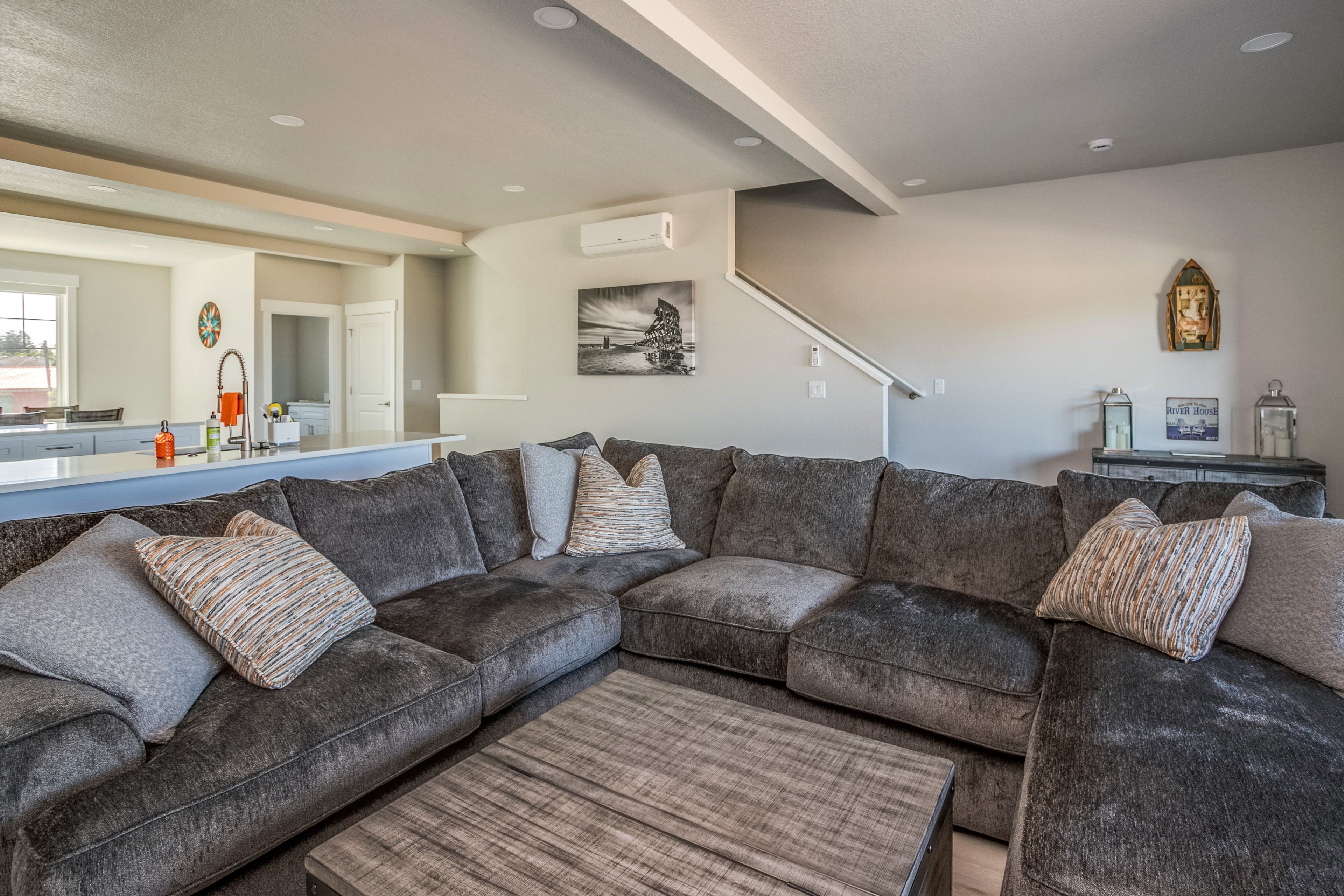 Living Room | 2nd Floor | 77" Smart TV | Free WiFi | Gas Fireplace