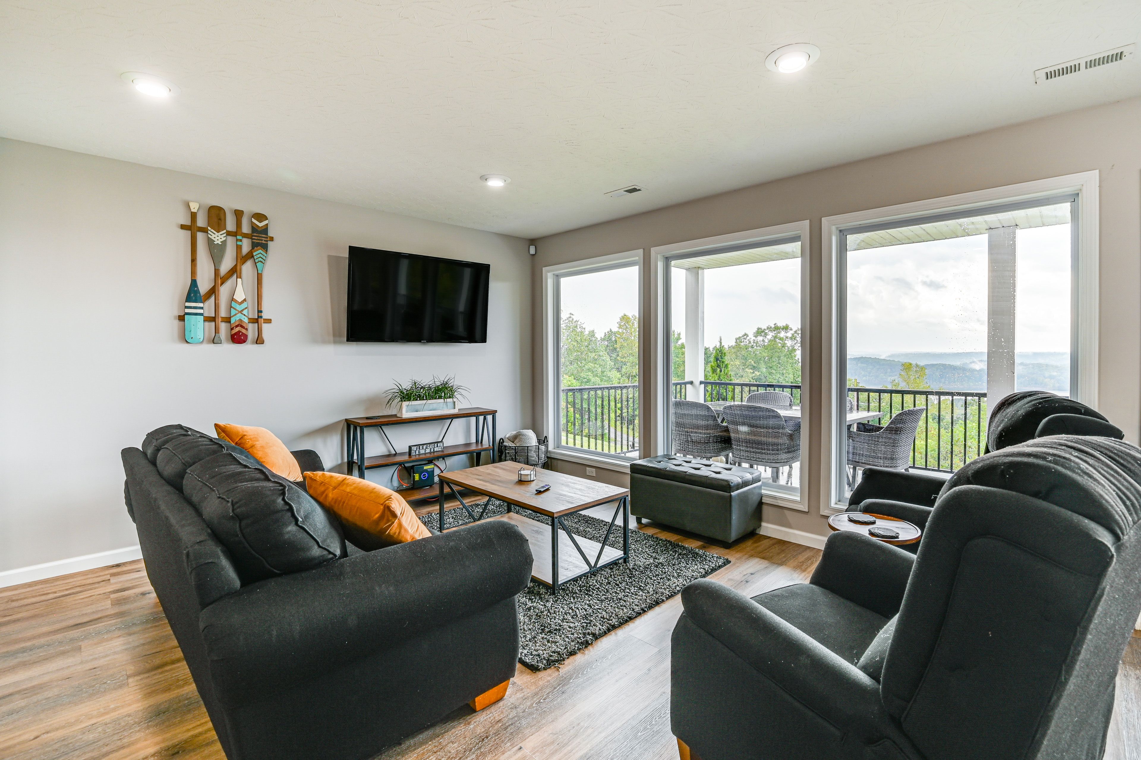 Living Room | 1st Floor | Free WiFi | Smart TVs | Central A/C & Heating