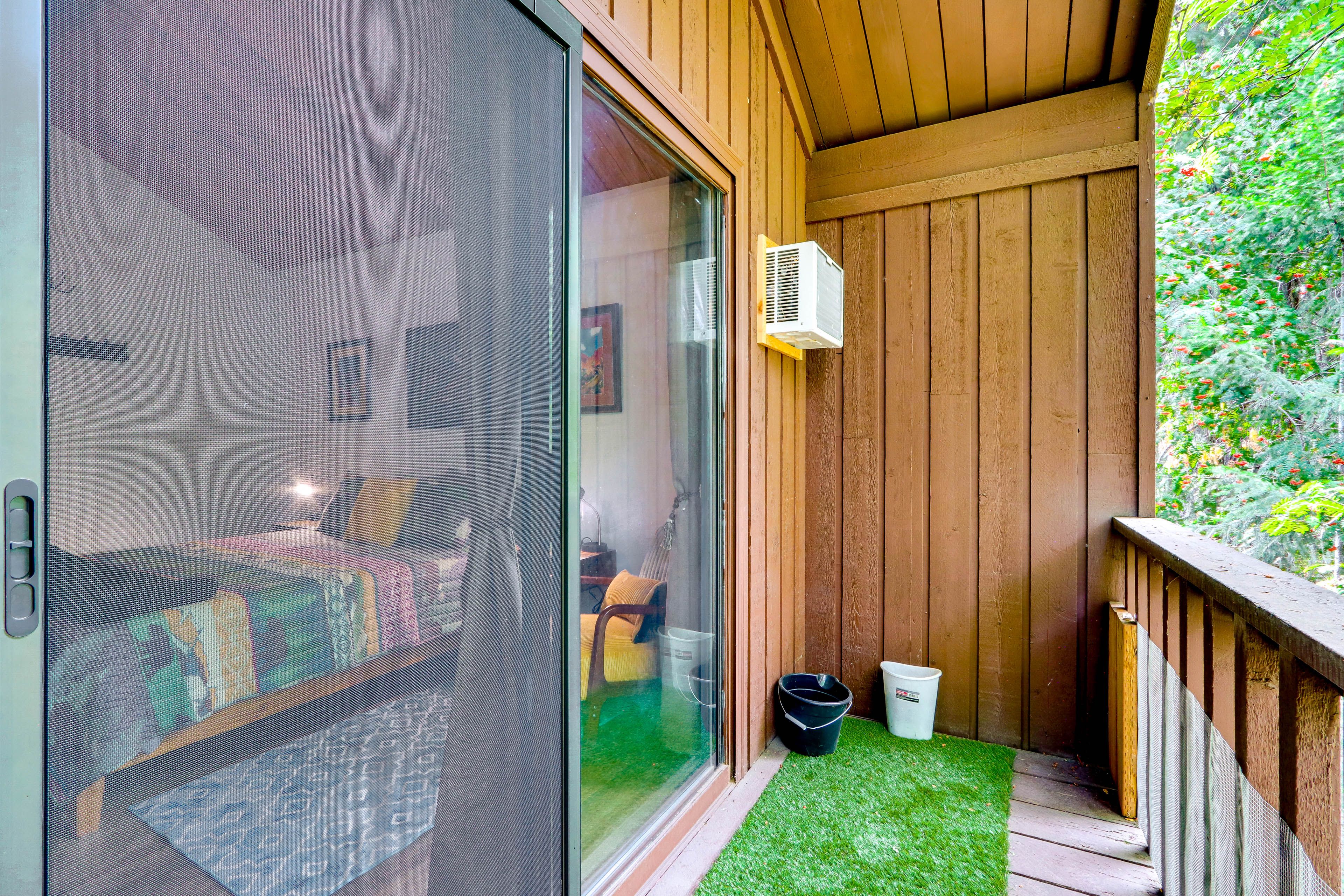 Private Balcony | Main Level