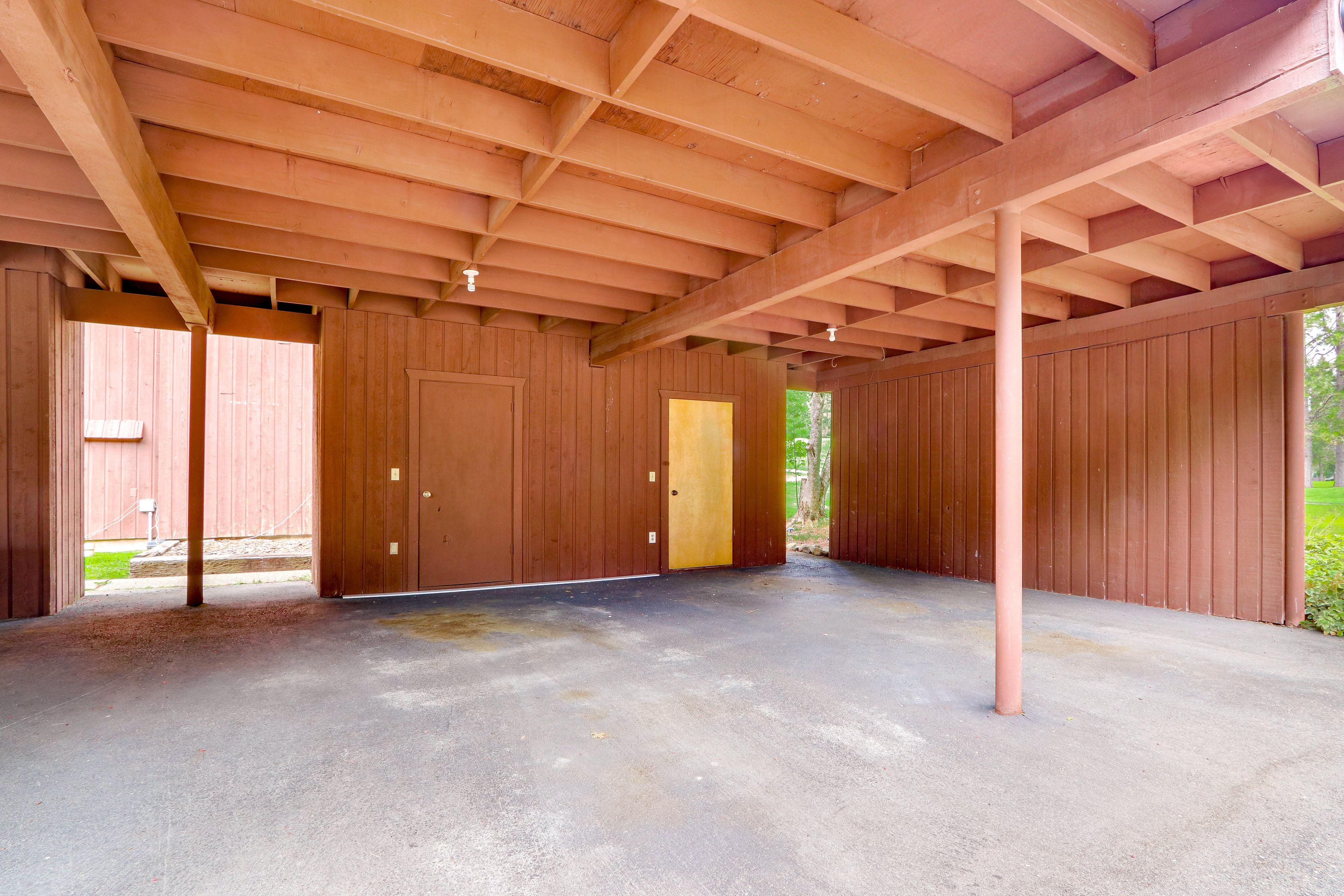 Parking | Assigned Carport Spot (1 Vehicle) | Addt’l Guest Parking Available