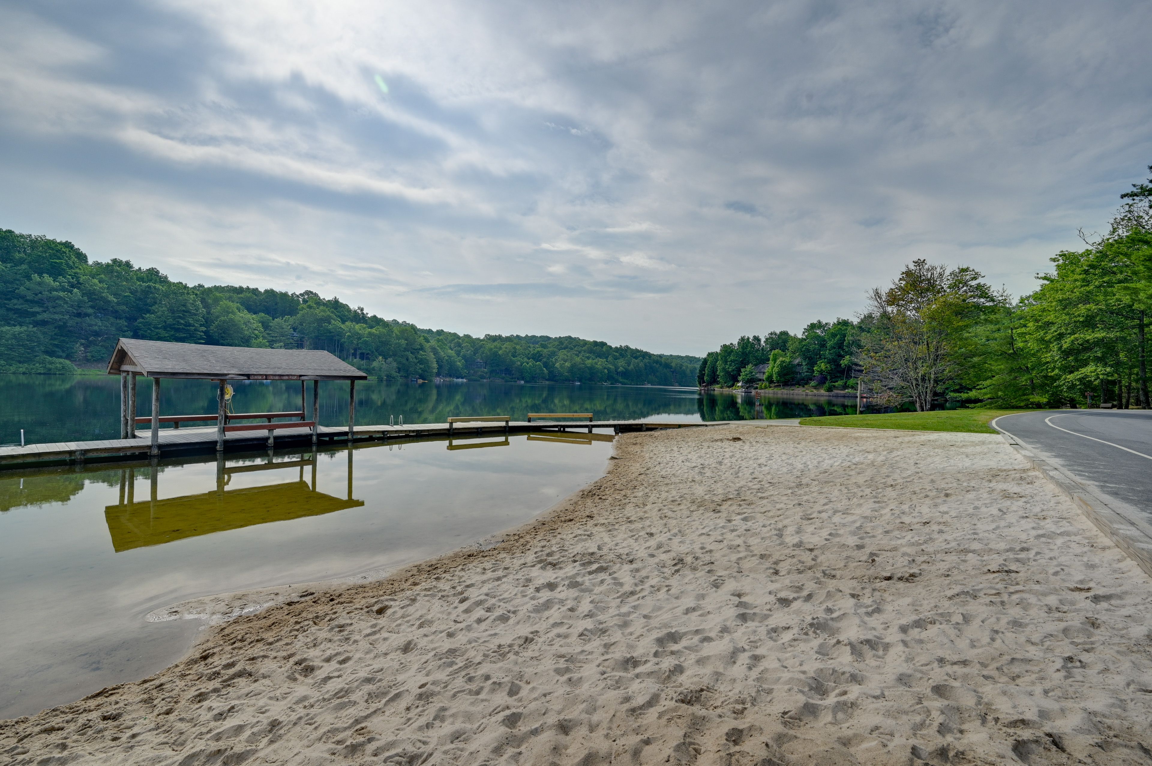 Lake Access | Beach