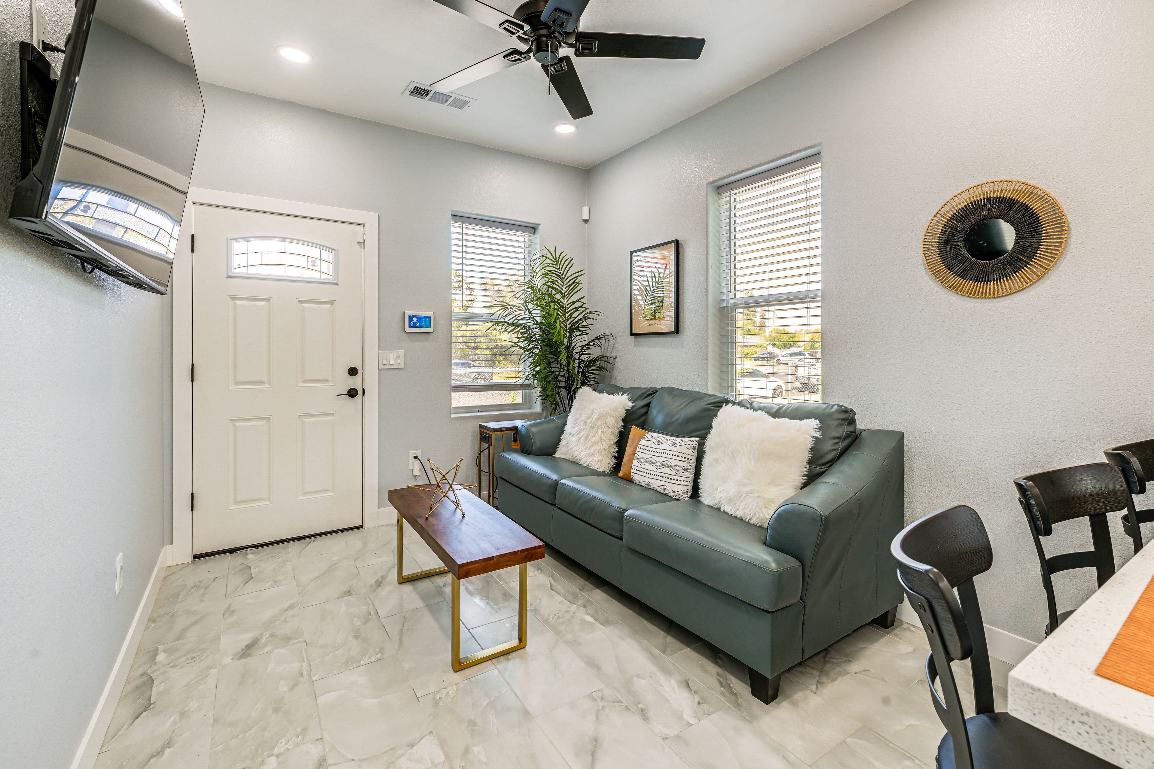 Living Room | Single-Story Home | Central A/C & Heating