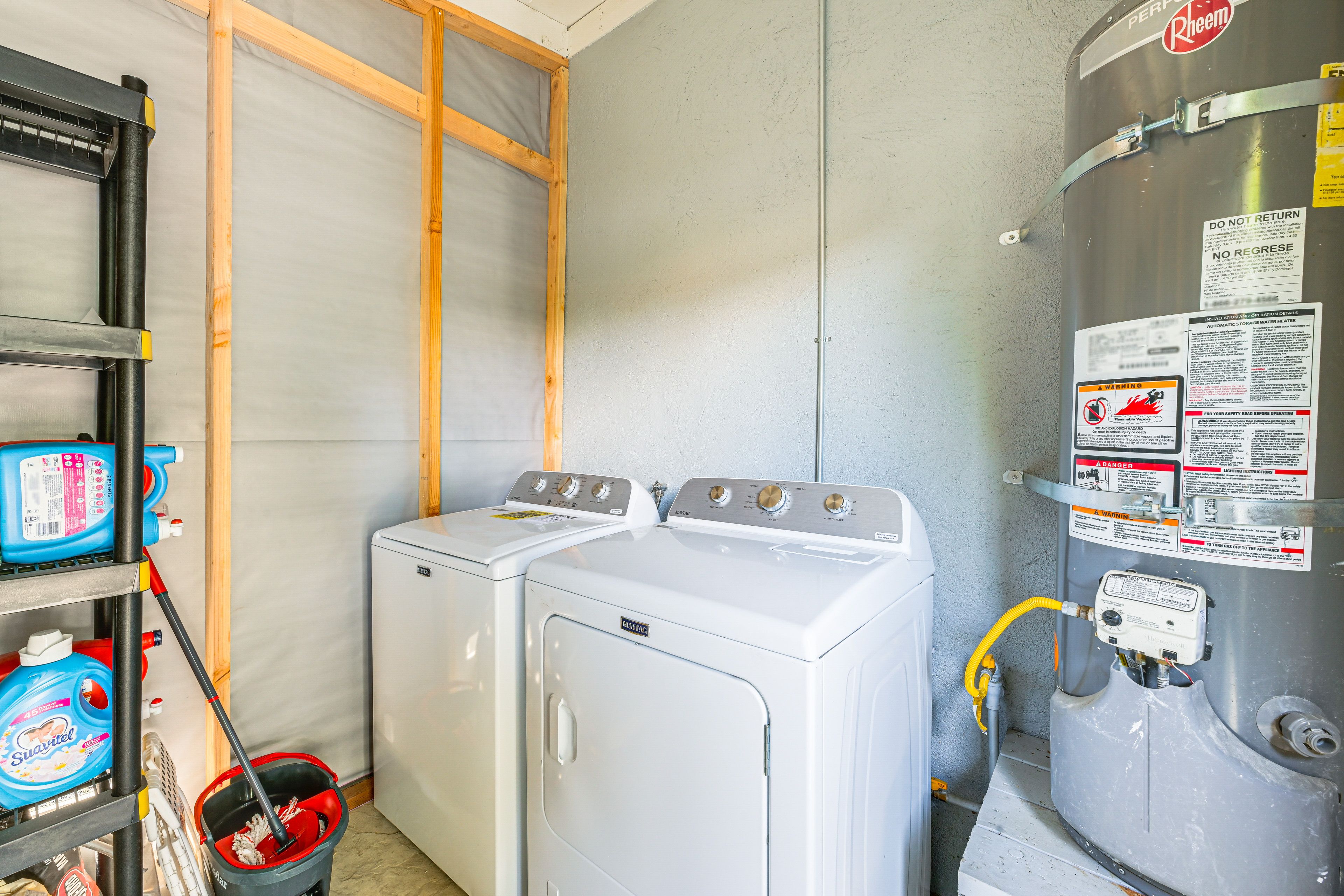 Laundry Room | Washer & Dryer
