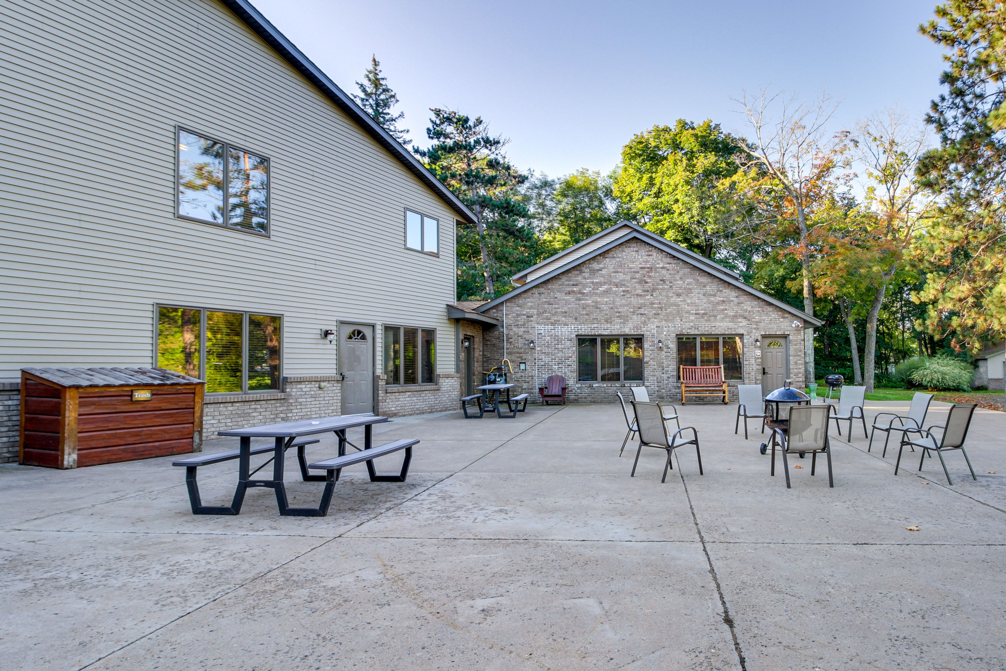 Patio | Charcoal Grill | Fire Pit