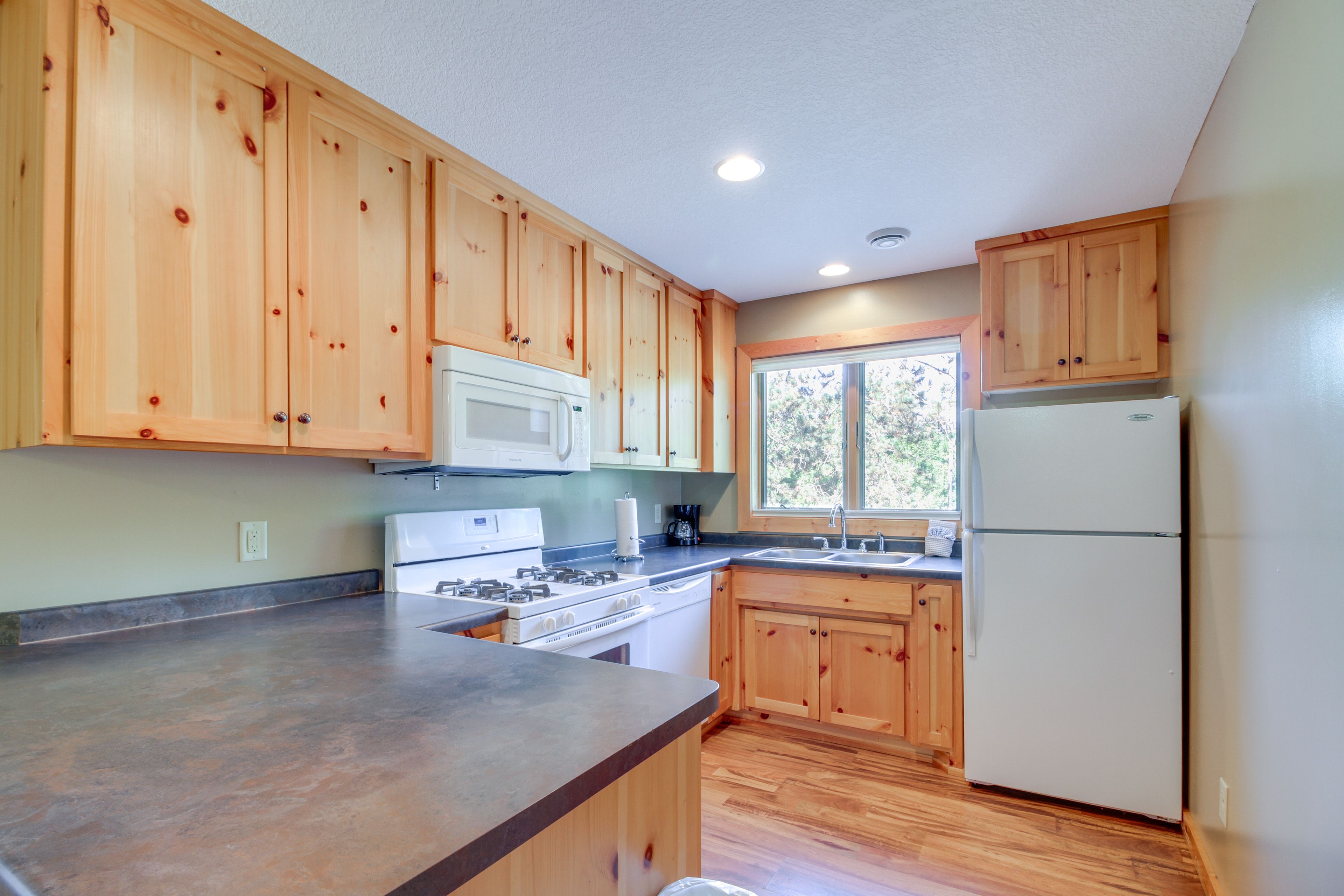 Kitchen | 2nd Floor