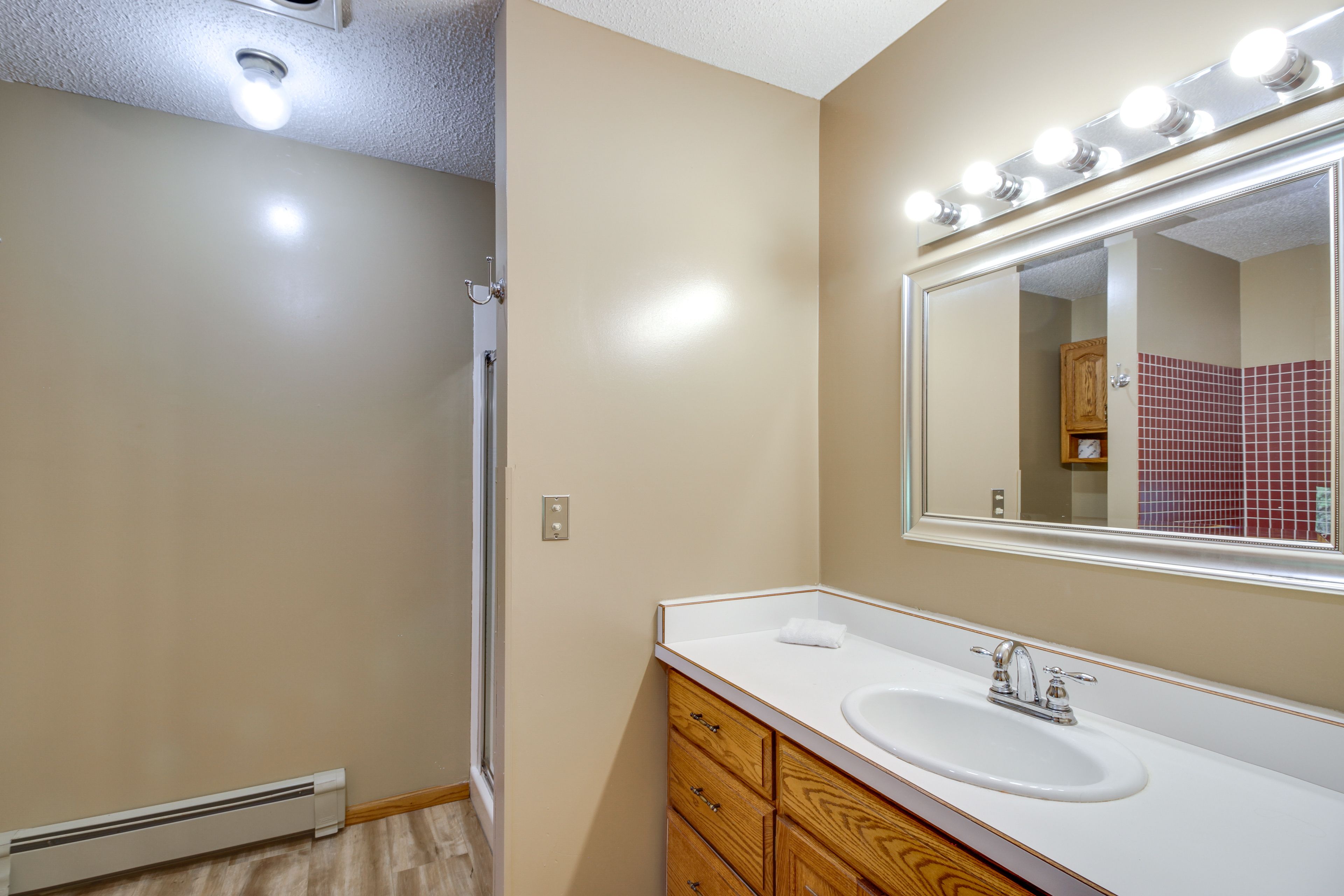 Full Bath | Hair Dryer | 2nd Floor
