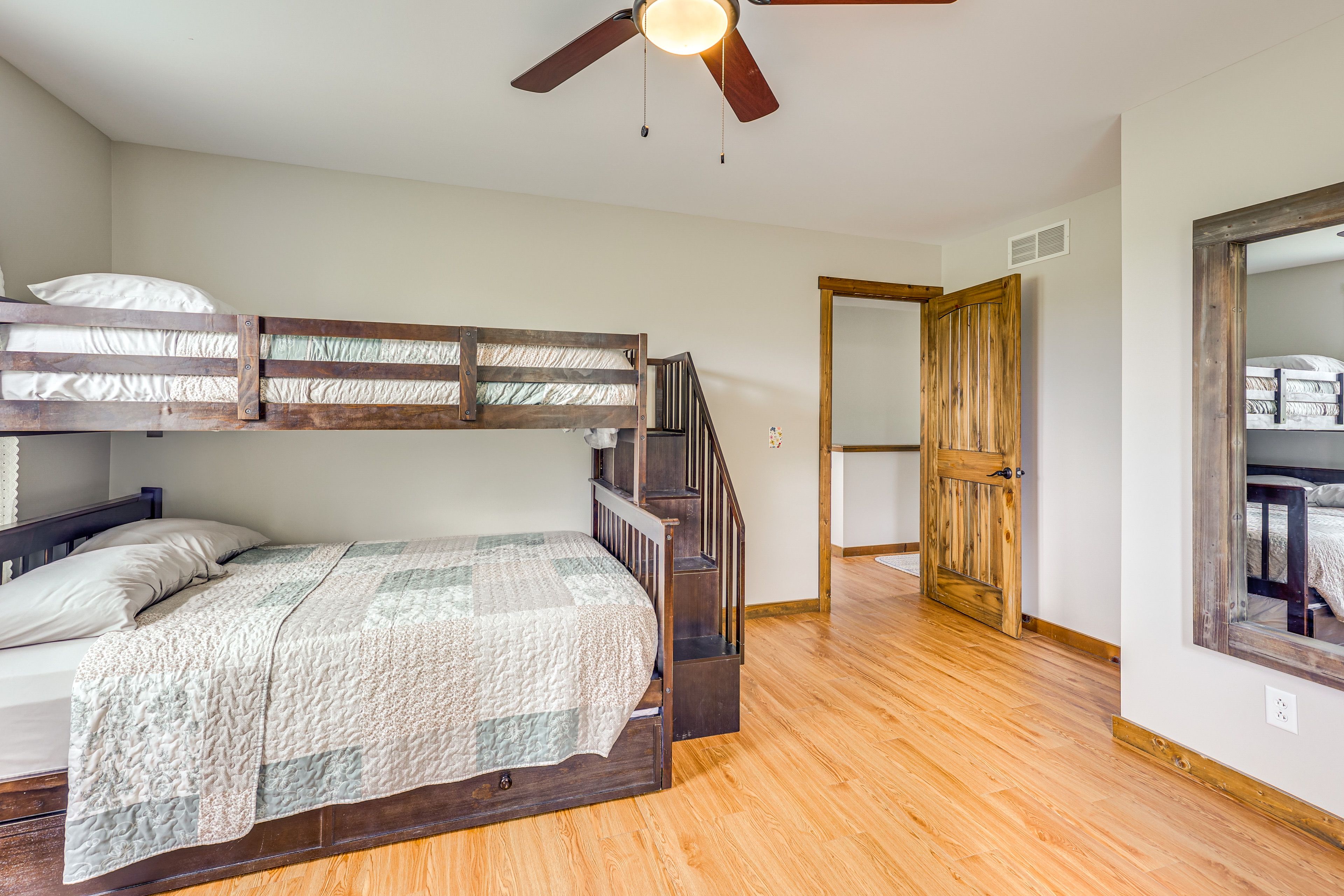 Bedroom 4 | Upper Level | Twin/Full Bunk Bed w/ Twin Trundle | Linens Provided