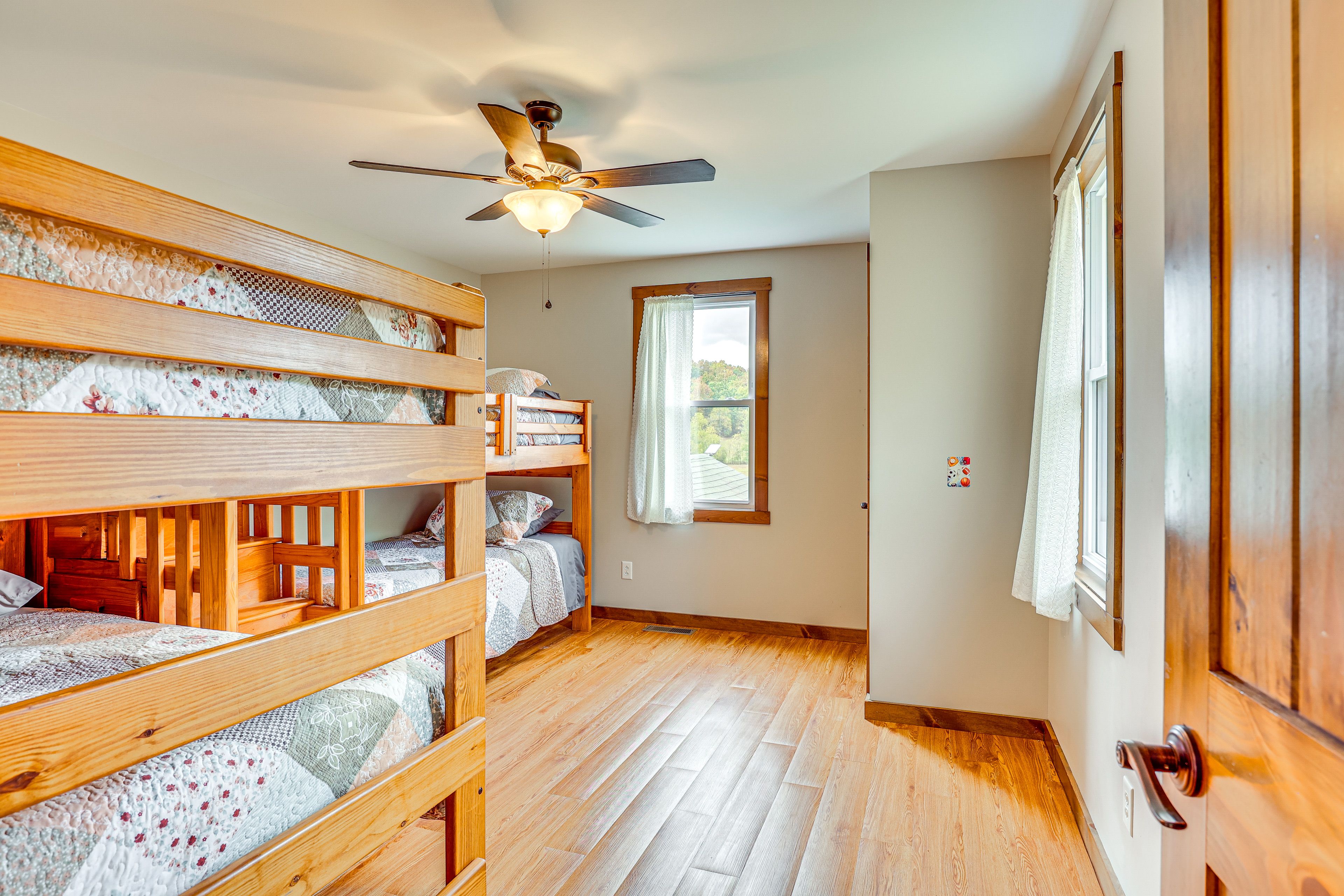 Bedroom 3 | Upper Level | Full Bunk Bed | Twin Bunk Bed | Linens Provided