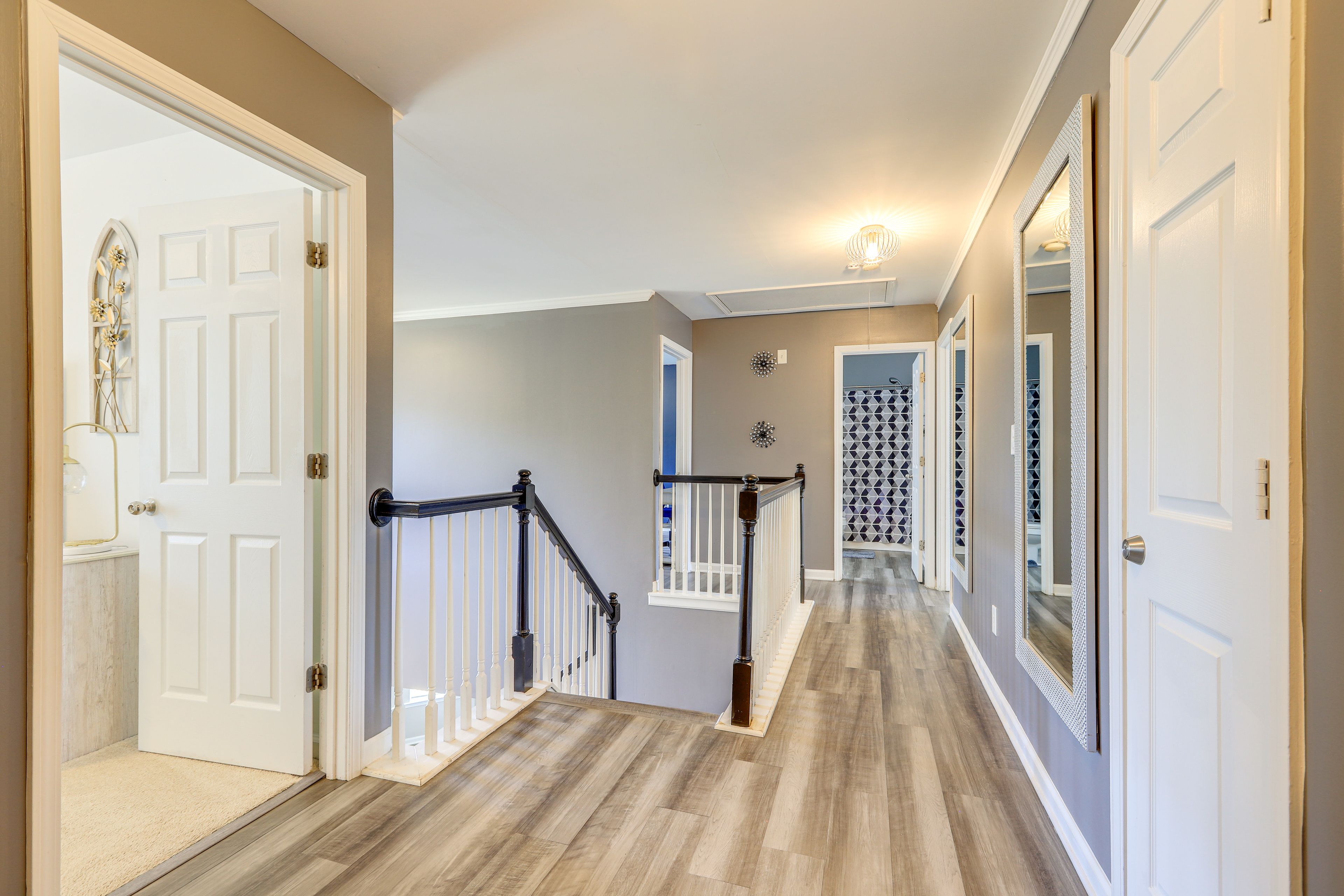 Upstairs Hallway | 2nd Floor