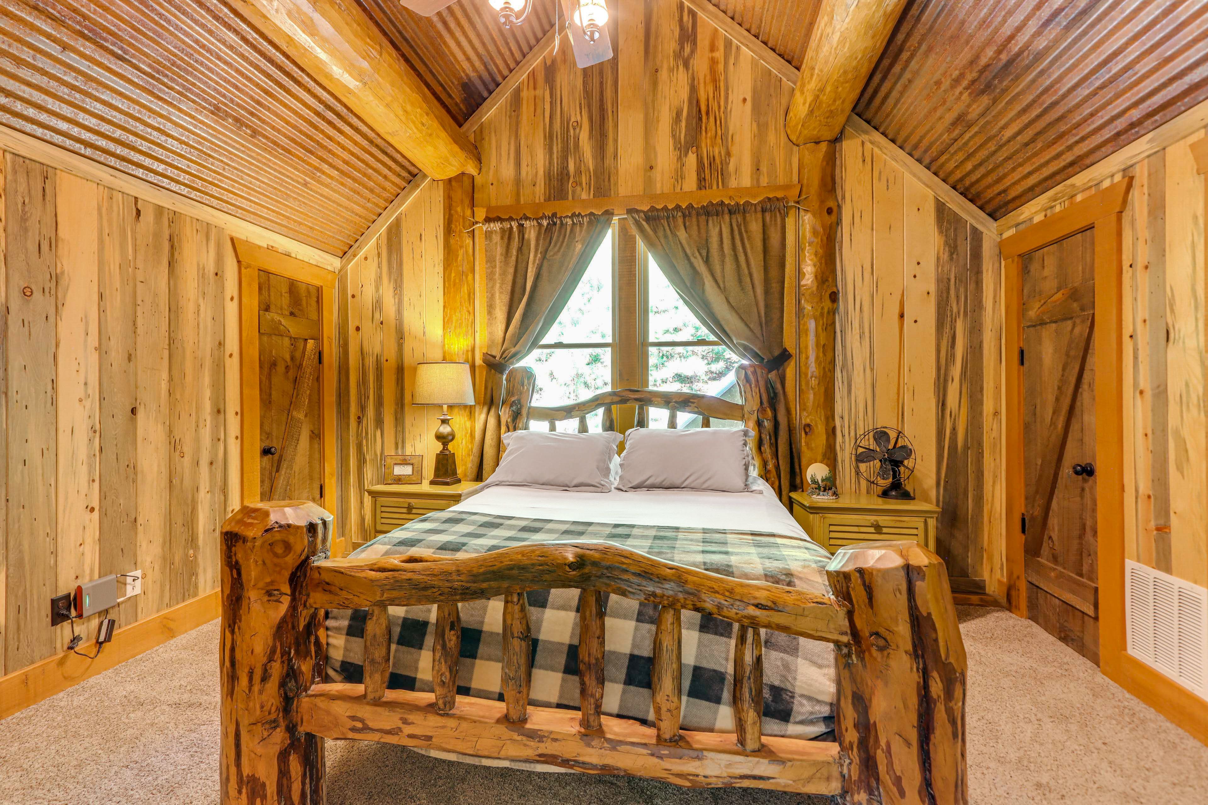 Bedroom 3 | 2nd Floor | King Bed