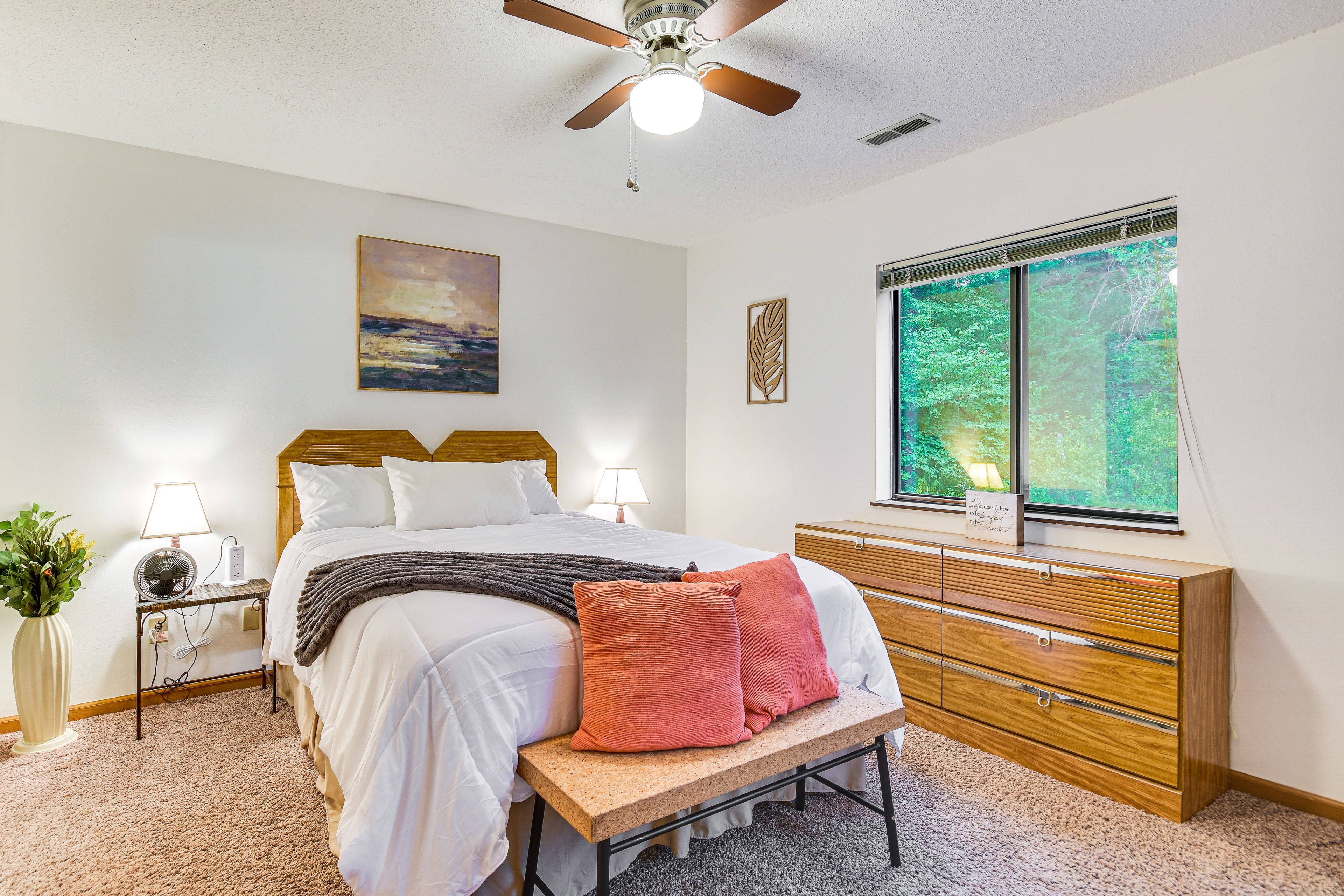 Bedroom 1 | Queen Bed | Linens Provided