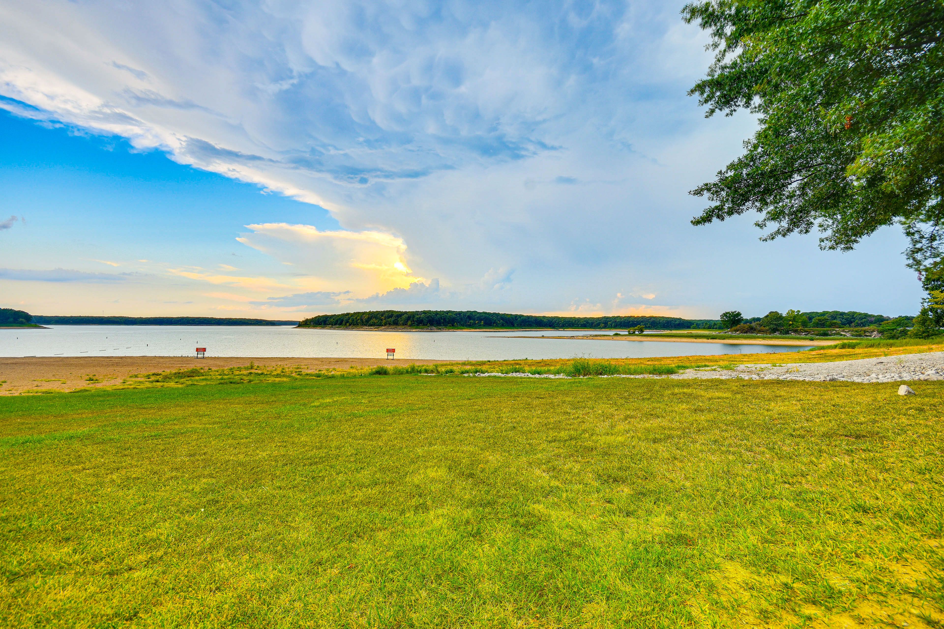 Mark Twain Lake
