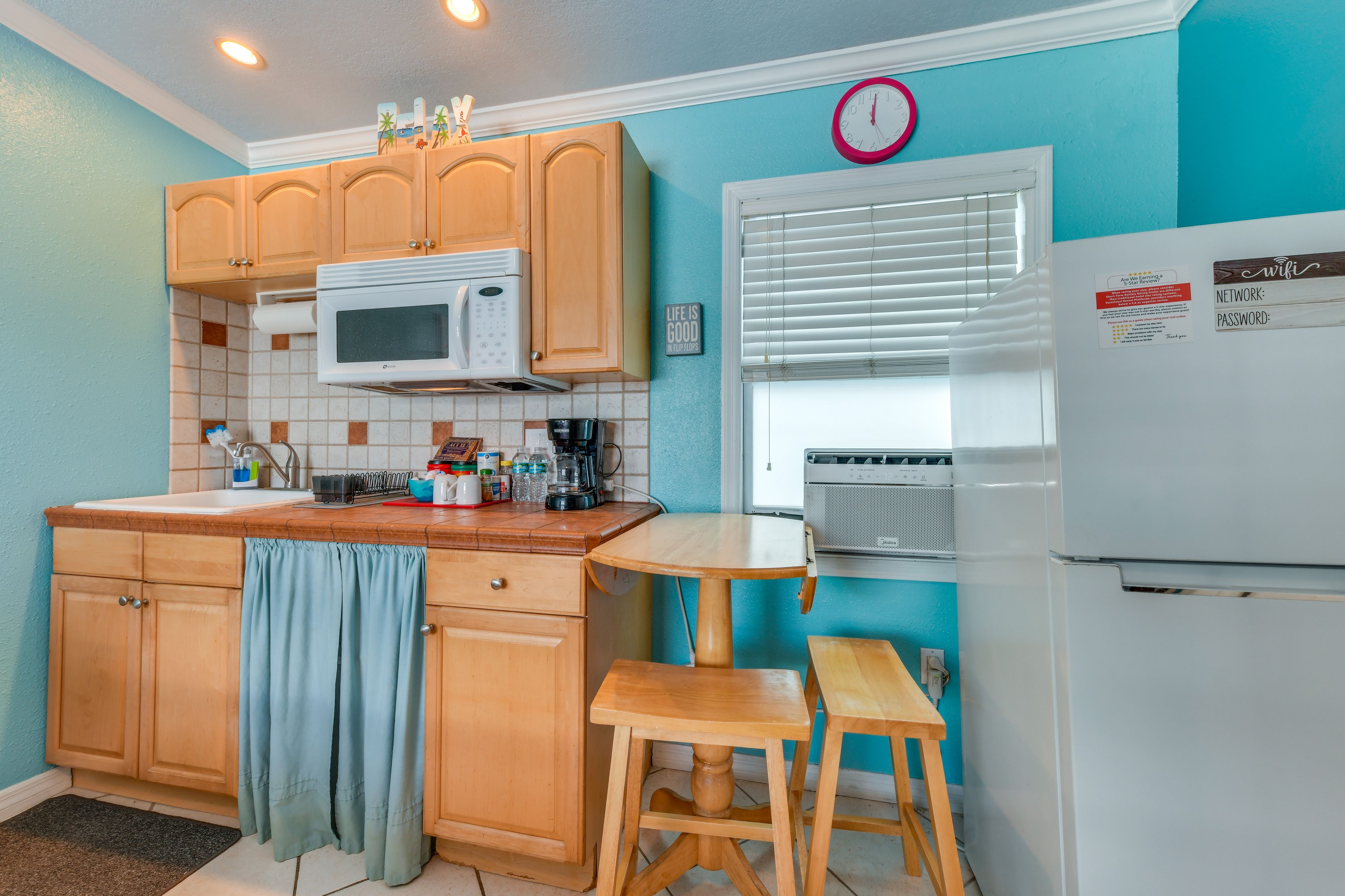 Kitchenette