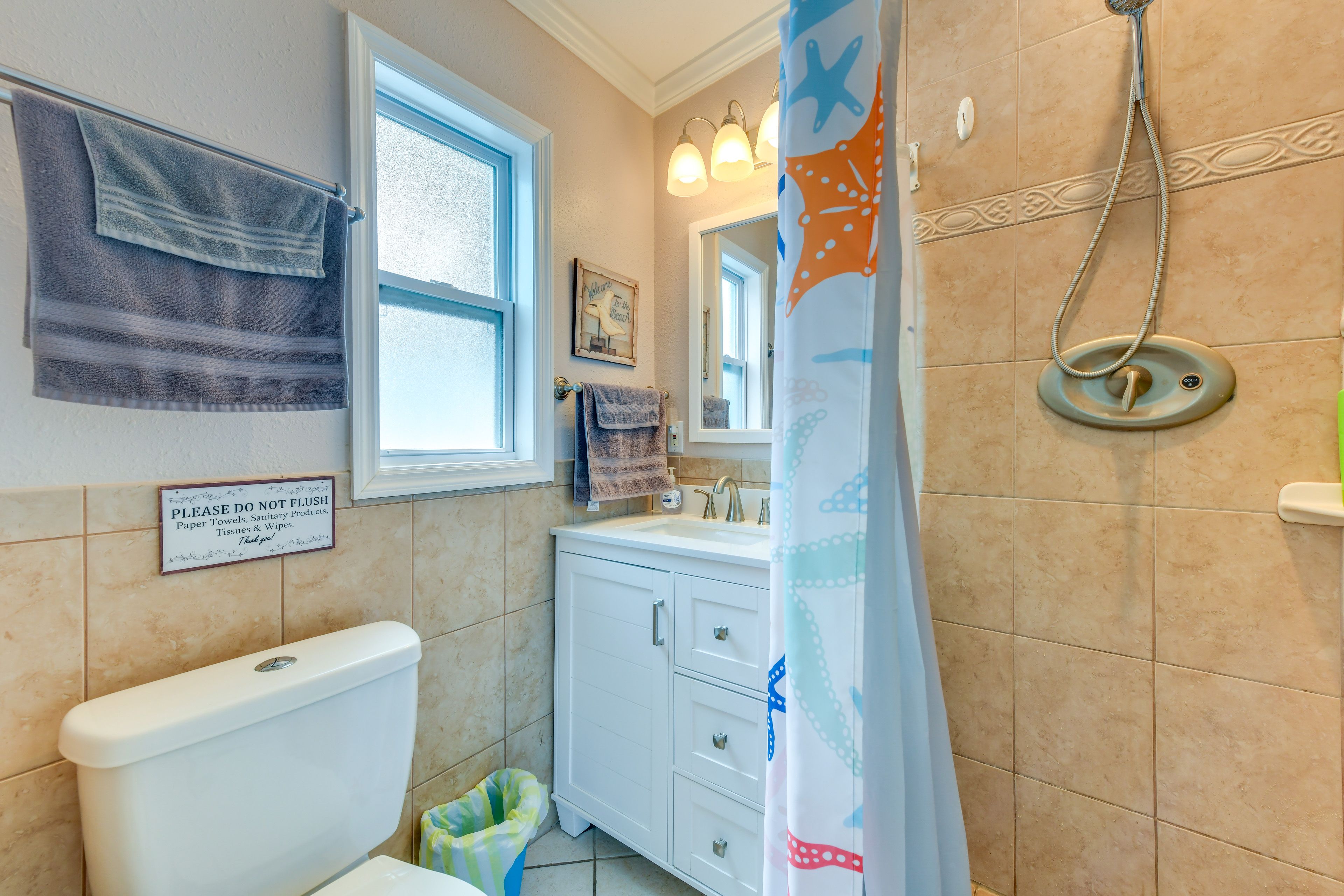 Bathroom | Towels Provided