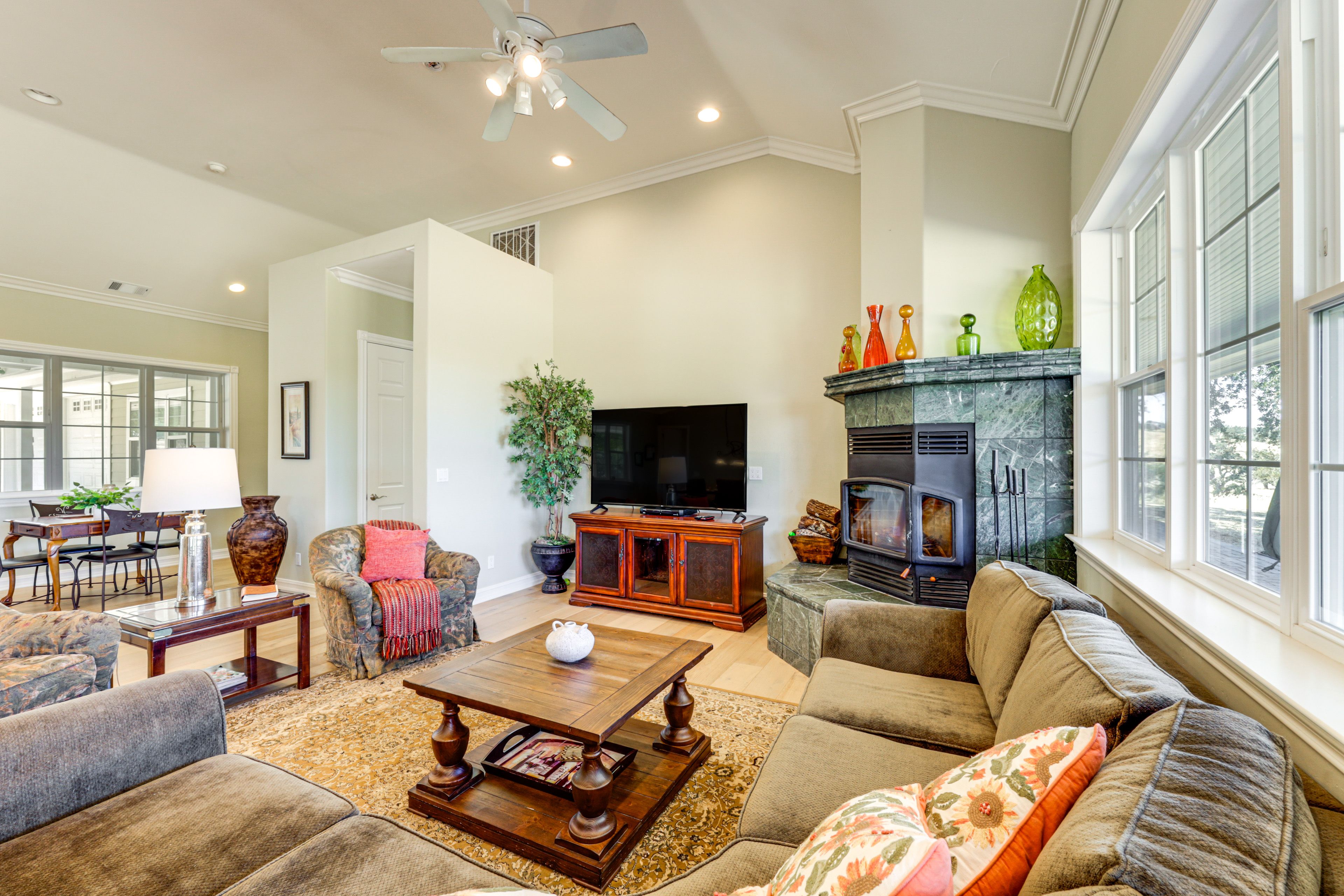Living Room | Free WiFi | Single-Story Home