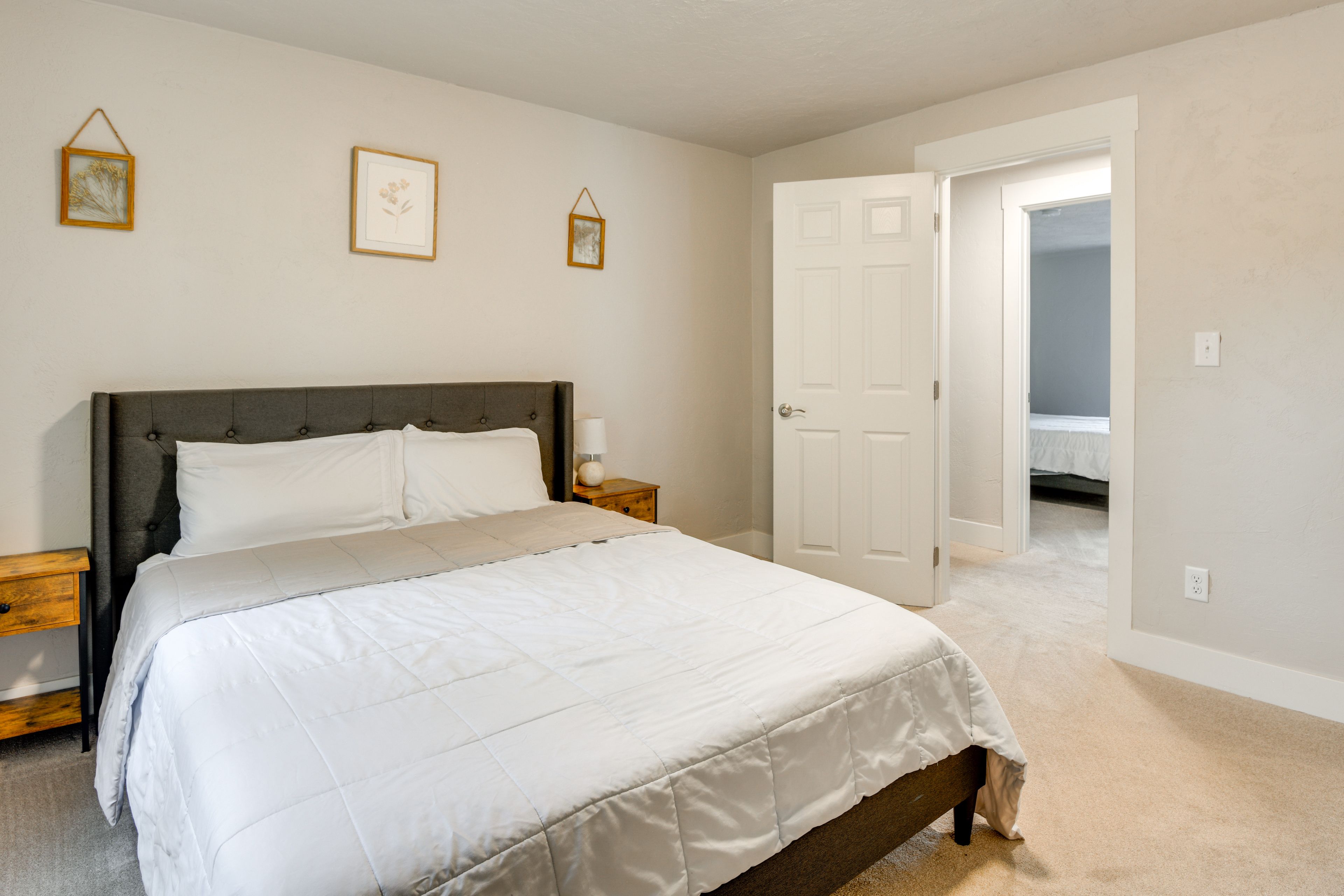 Bedroom 4 | Queen Bed | 2nd Floor