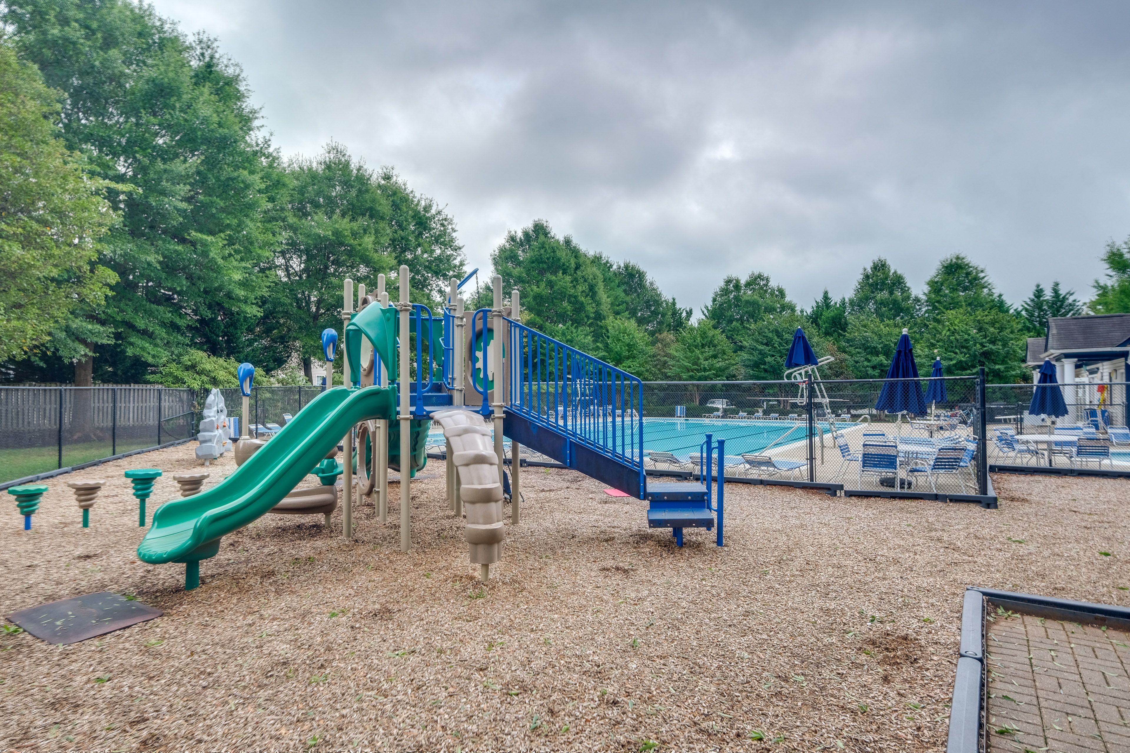 Neighborhood Playground & Pool