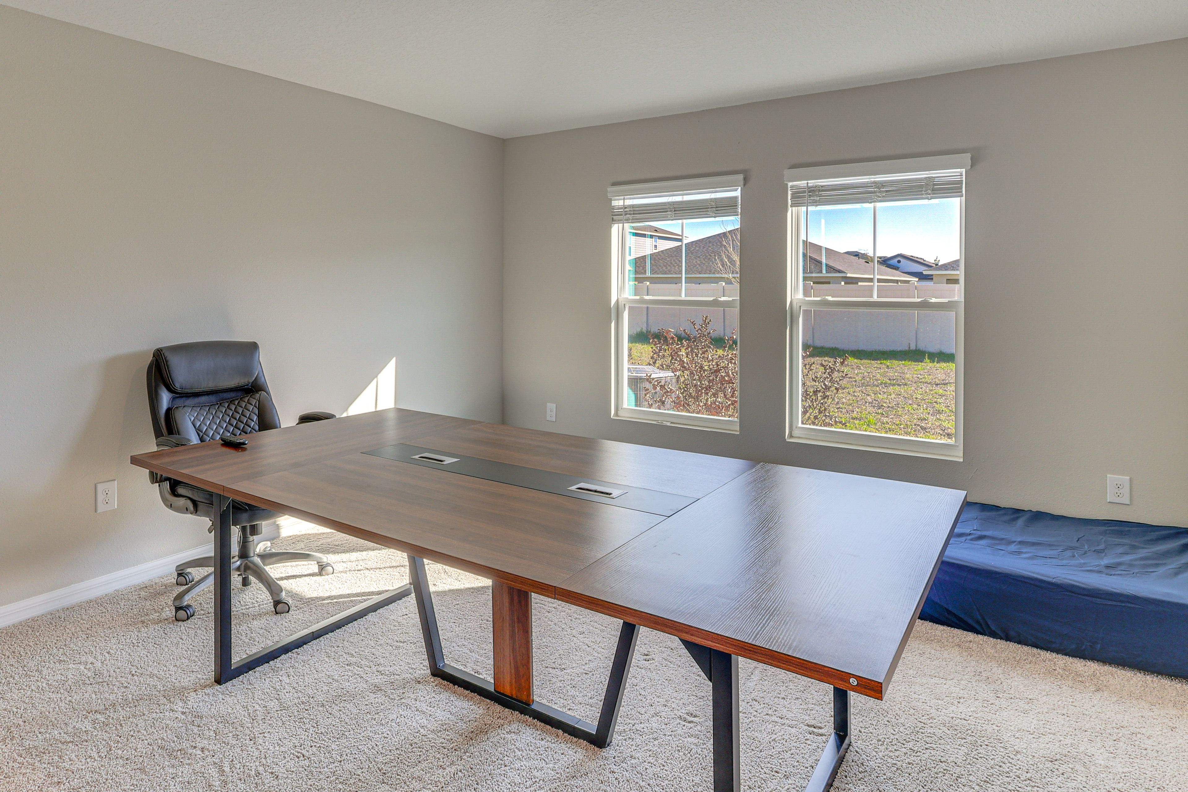 Conference Room | 2 Queen Air Mattresses