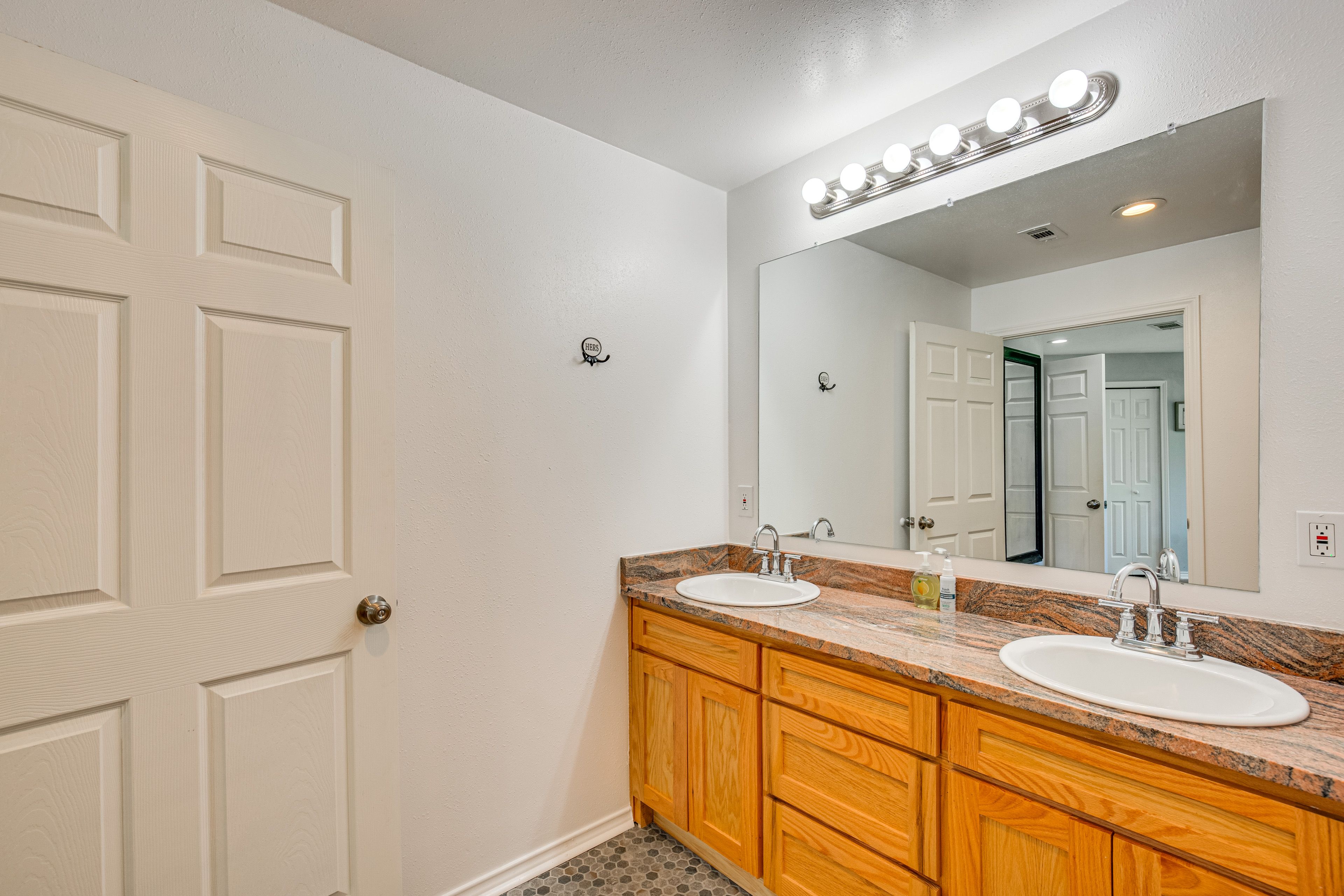 En-Suite Bathroom | Roll-In Shower