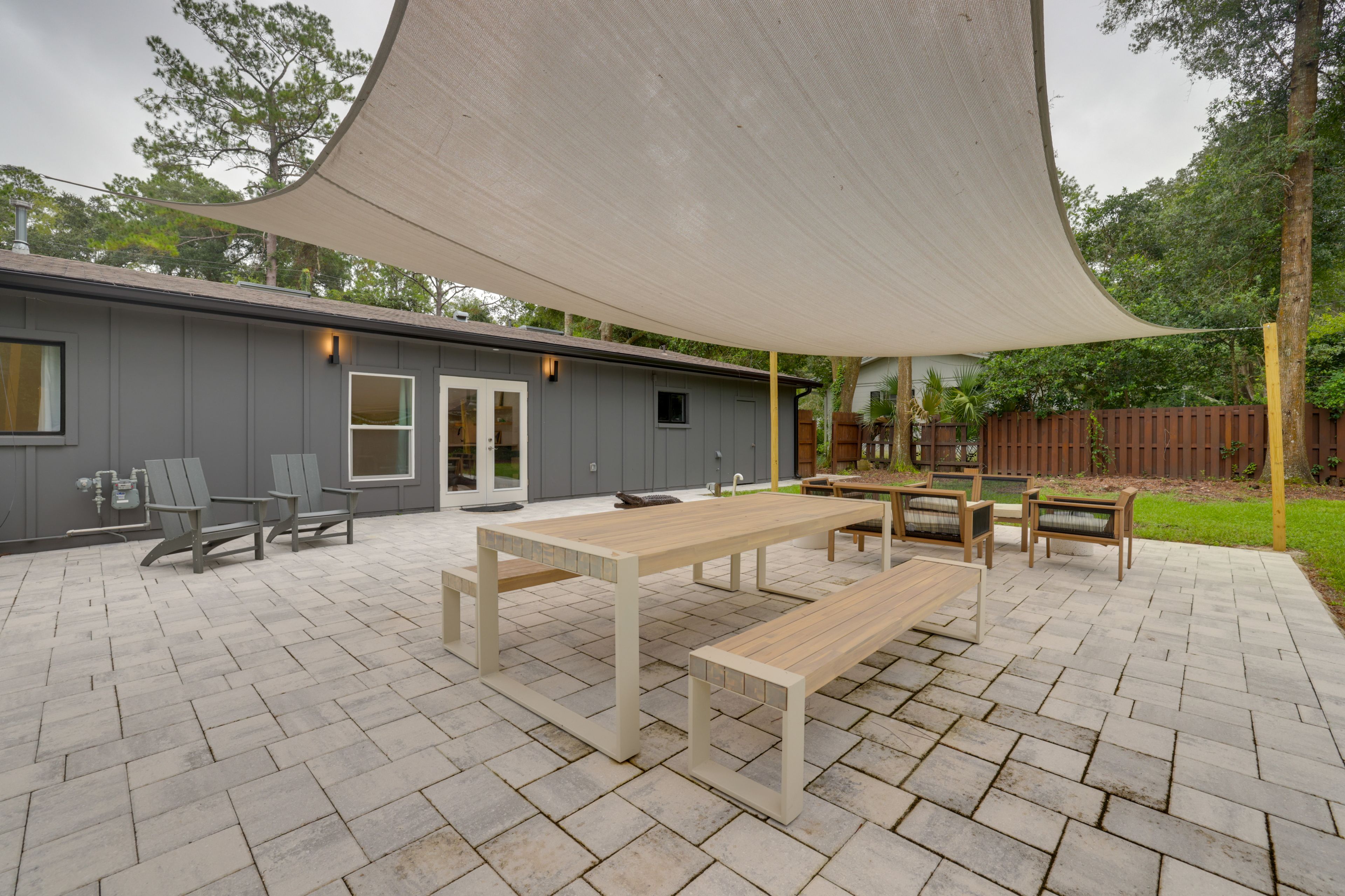Covered Patio | Outdoor Dining Area