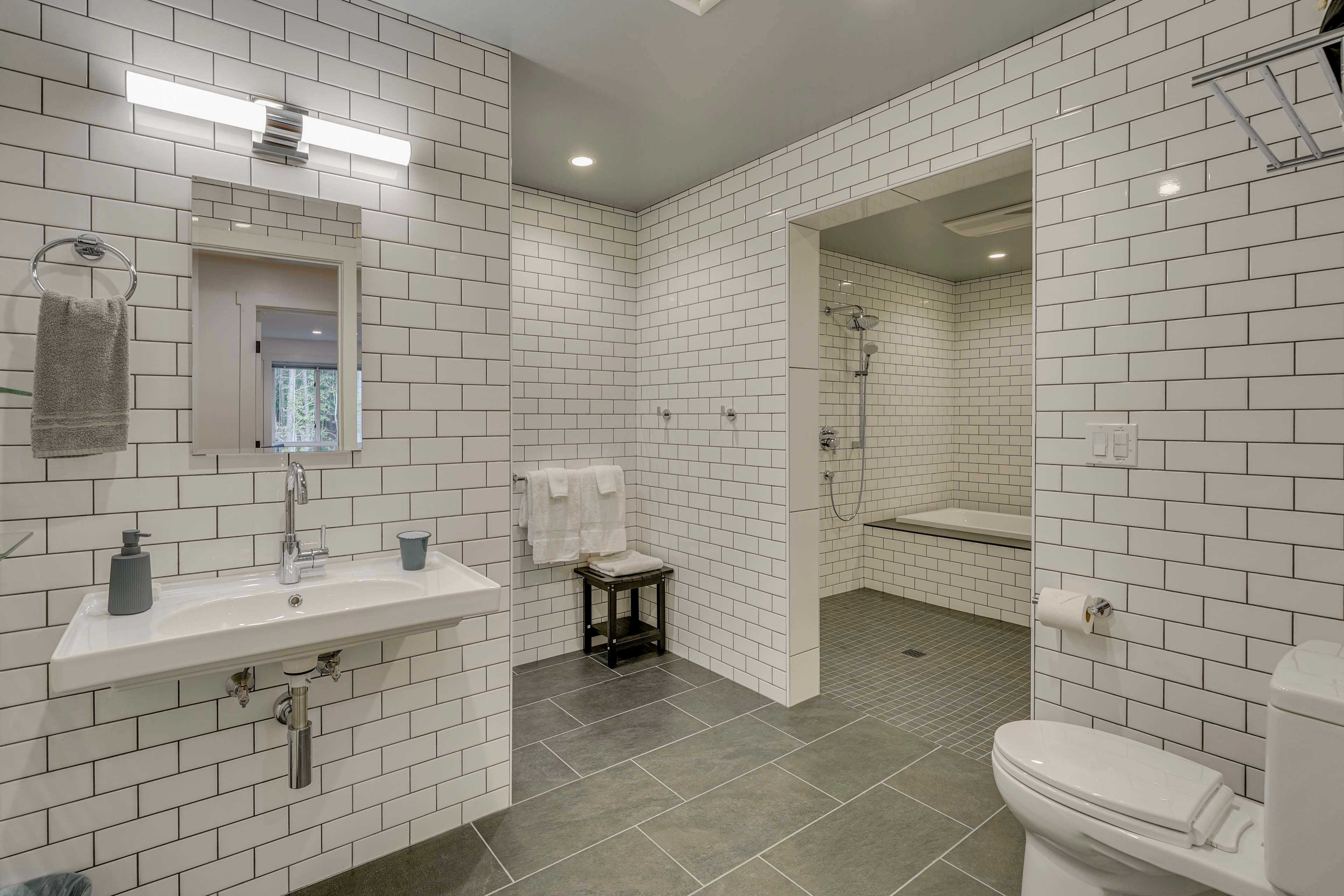 Full Bathroom | Lower Level