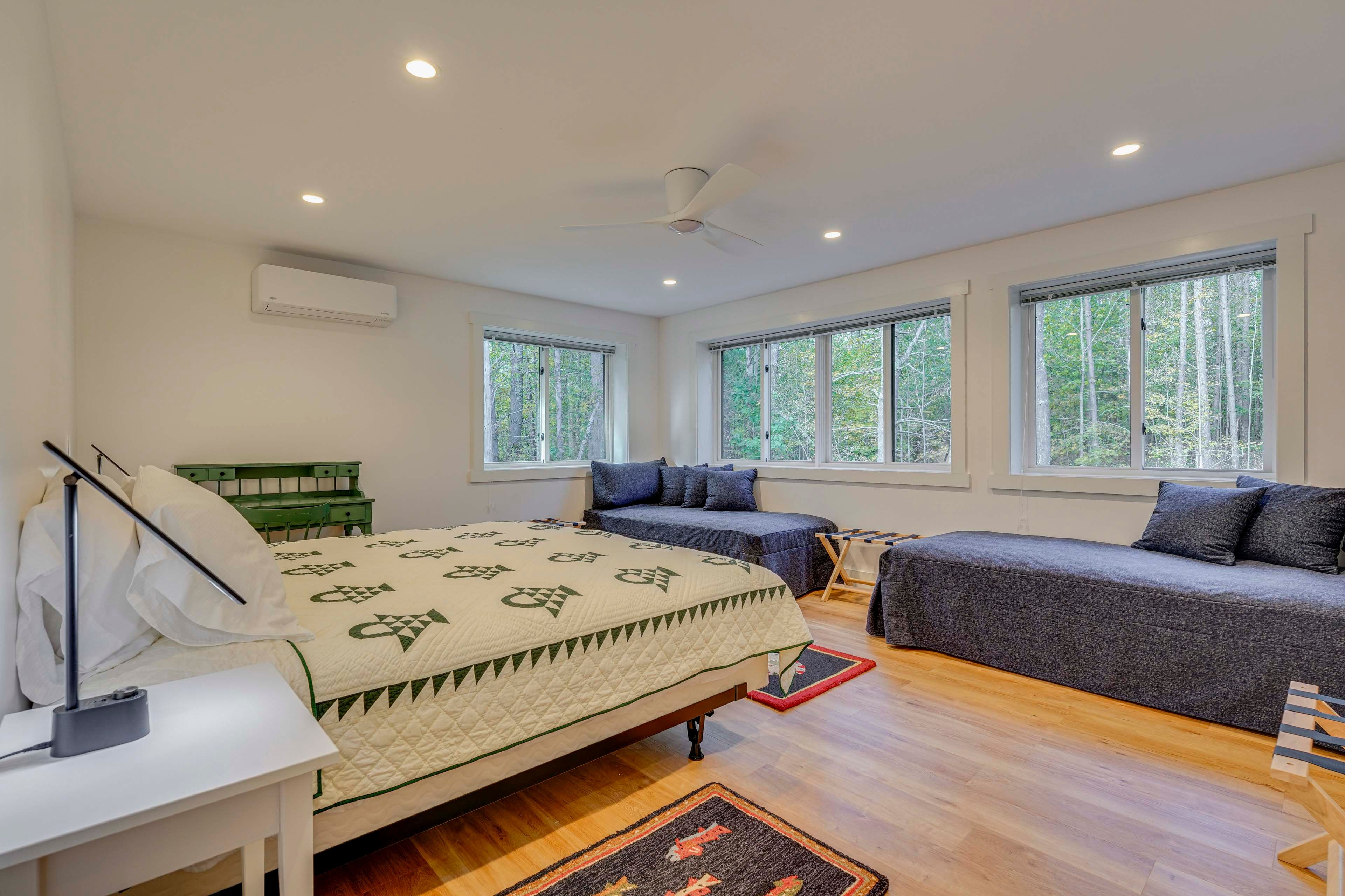 Bedroom 3 | King Bed | 2 Twin Daybeds | Lower Level